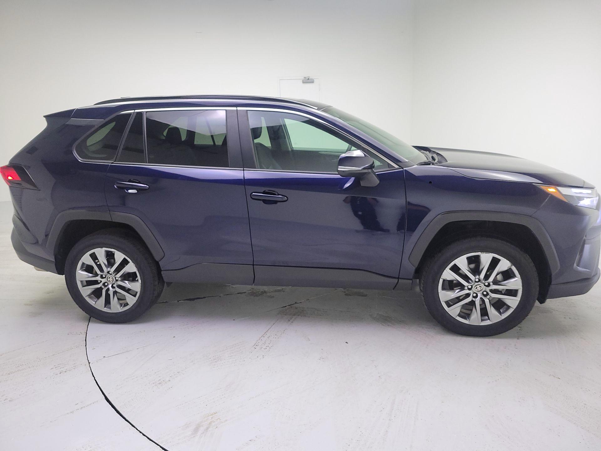 Thumbnail: 2023 Toyota RAV4 - 4