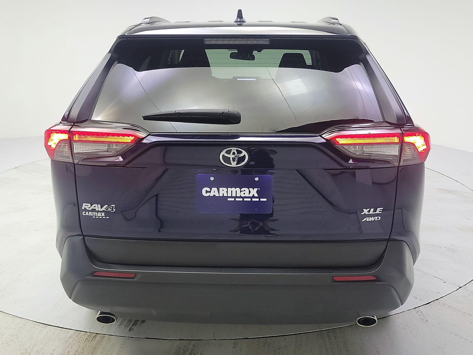 Thumbnail: 2023 Toyota RAV4 - 6