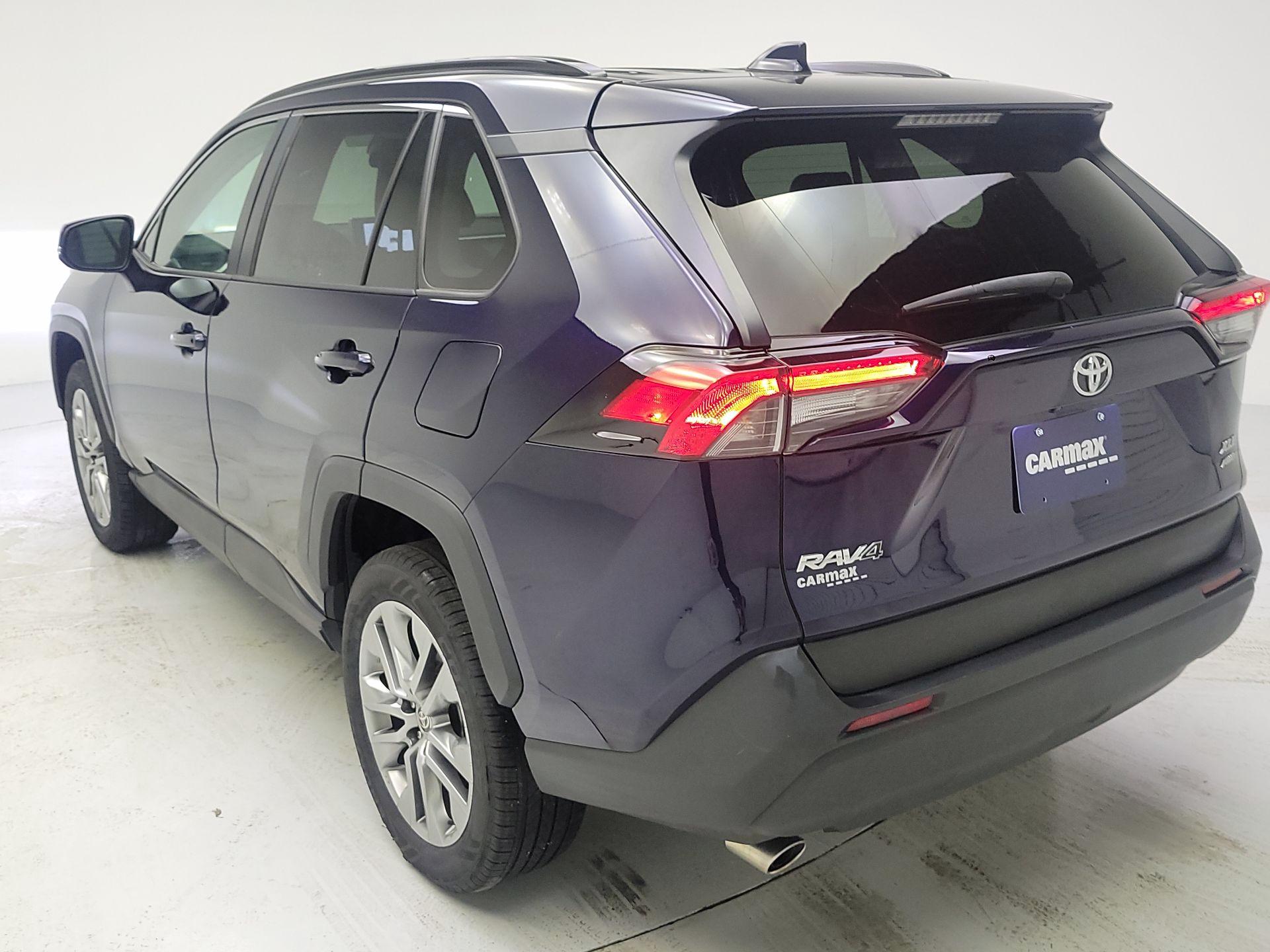 Thumbnail: 2023 Toyota RAV4 - 7