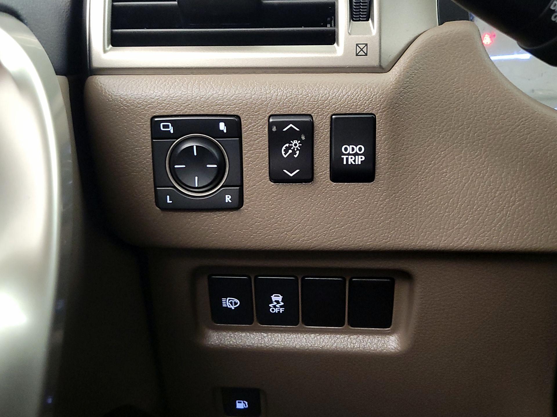 Thumbnail: 2018 Lexus GX - 13