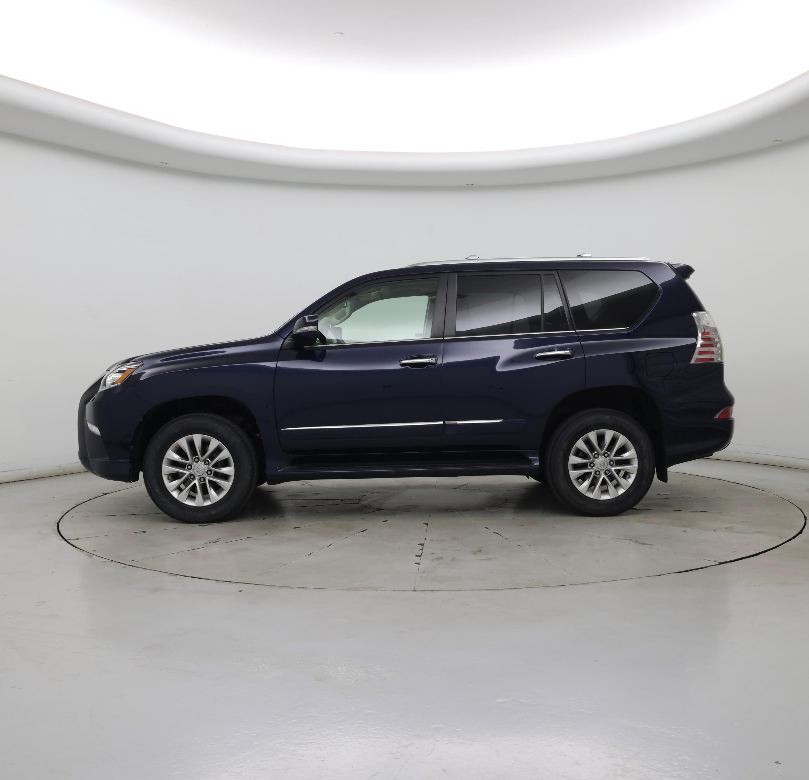 Thumbnail: 2018 Lexus GX - 3