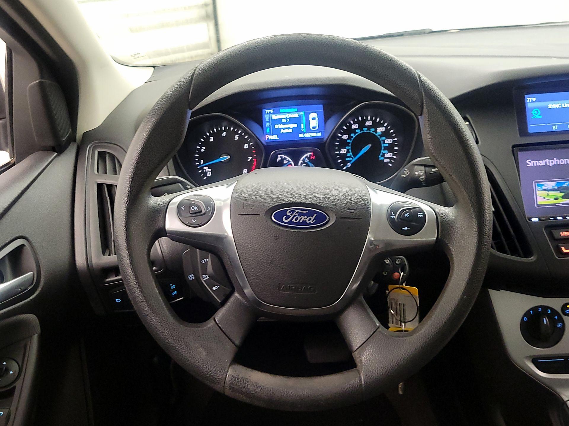 Thumbnail: 2014 Ford Focus - 10