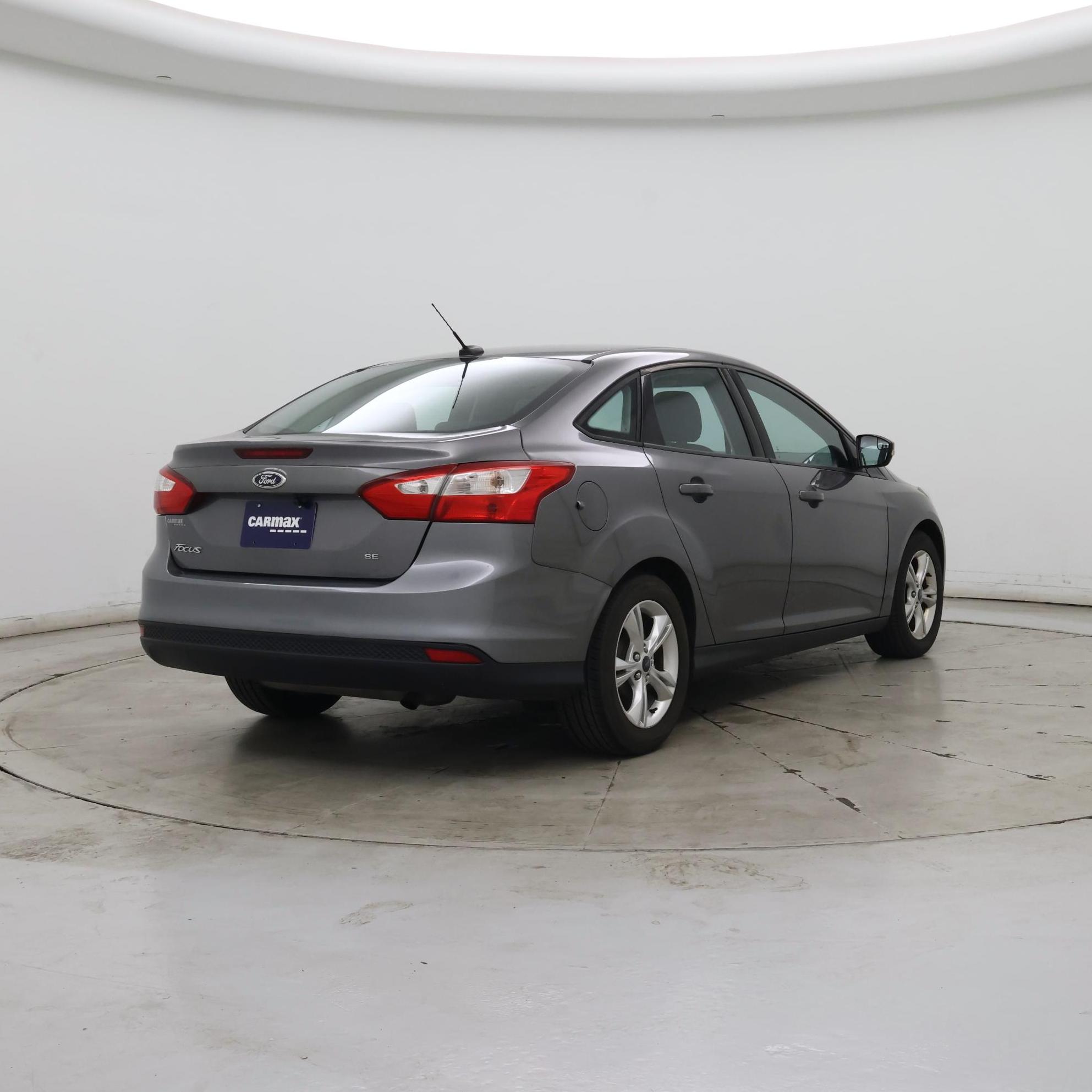 Thumbnail: 2014 Ford Focus - 8