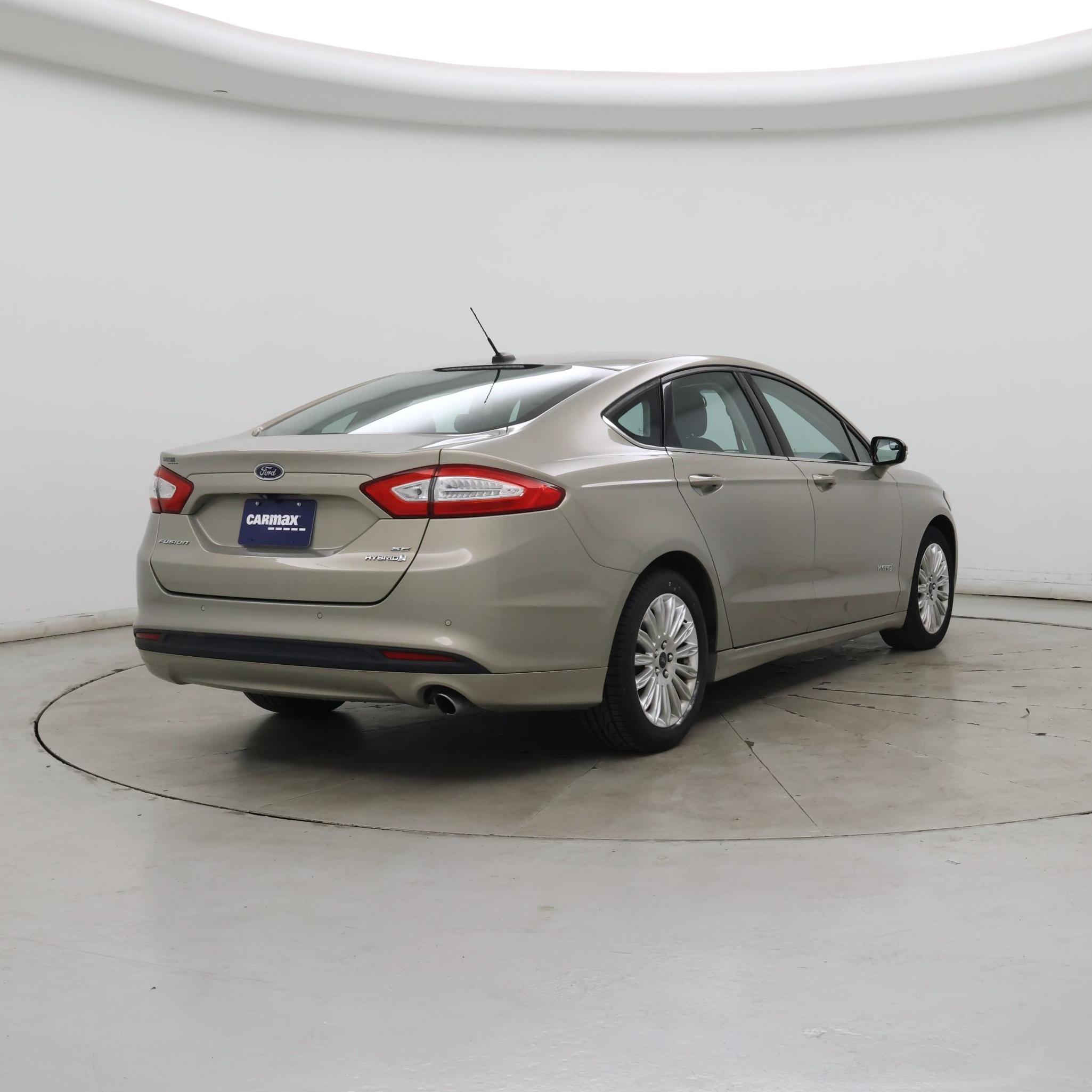 Thumbnail: 2015 Ford Fusion - 8