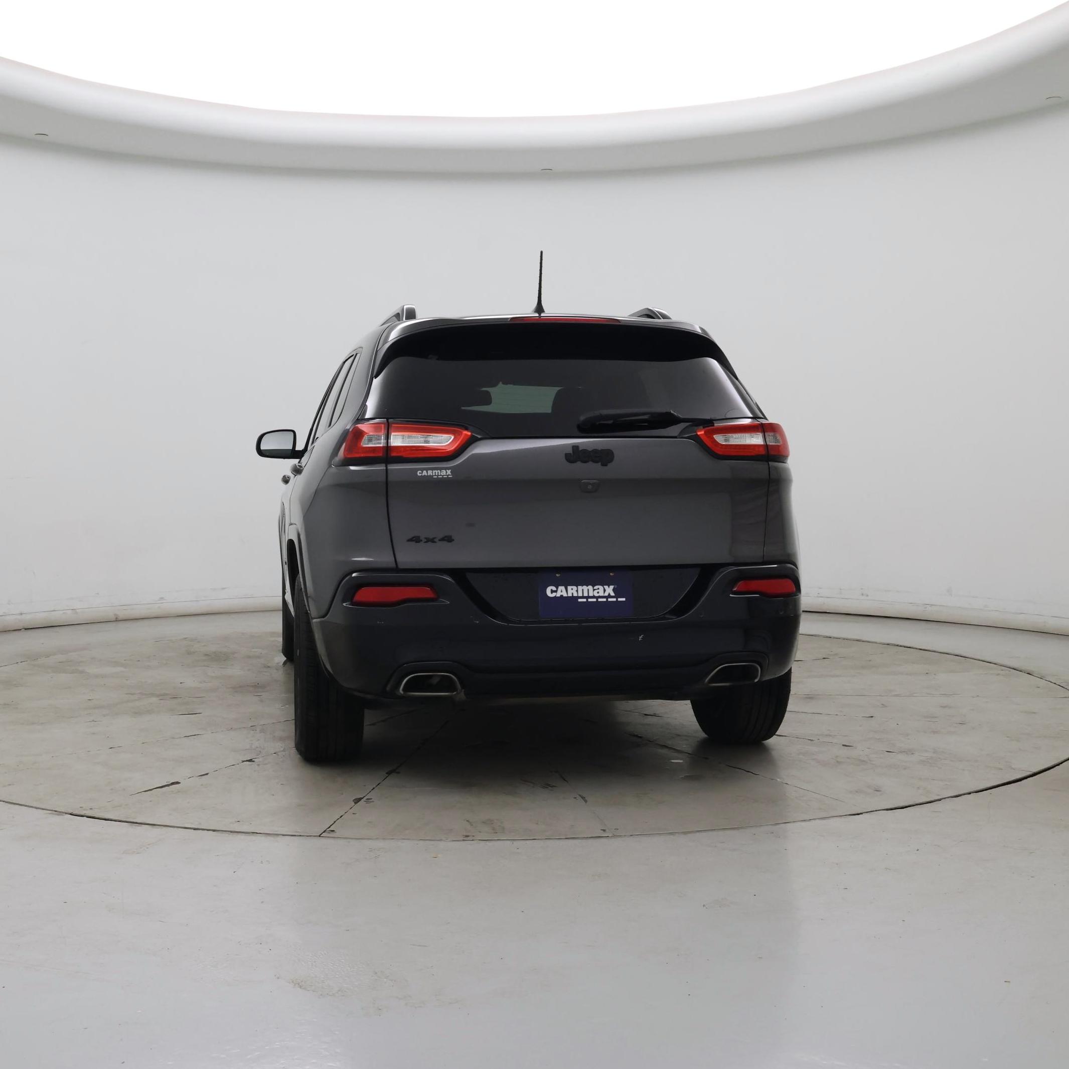 Thumbnail: 2018 Jeep Cherokee - 6