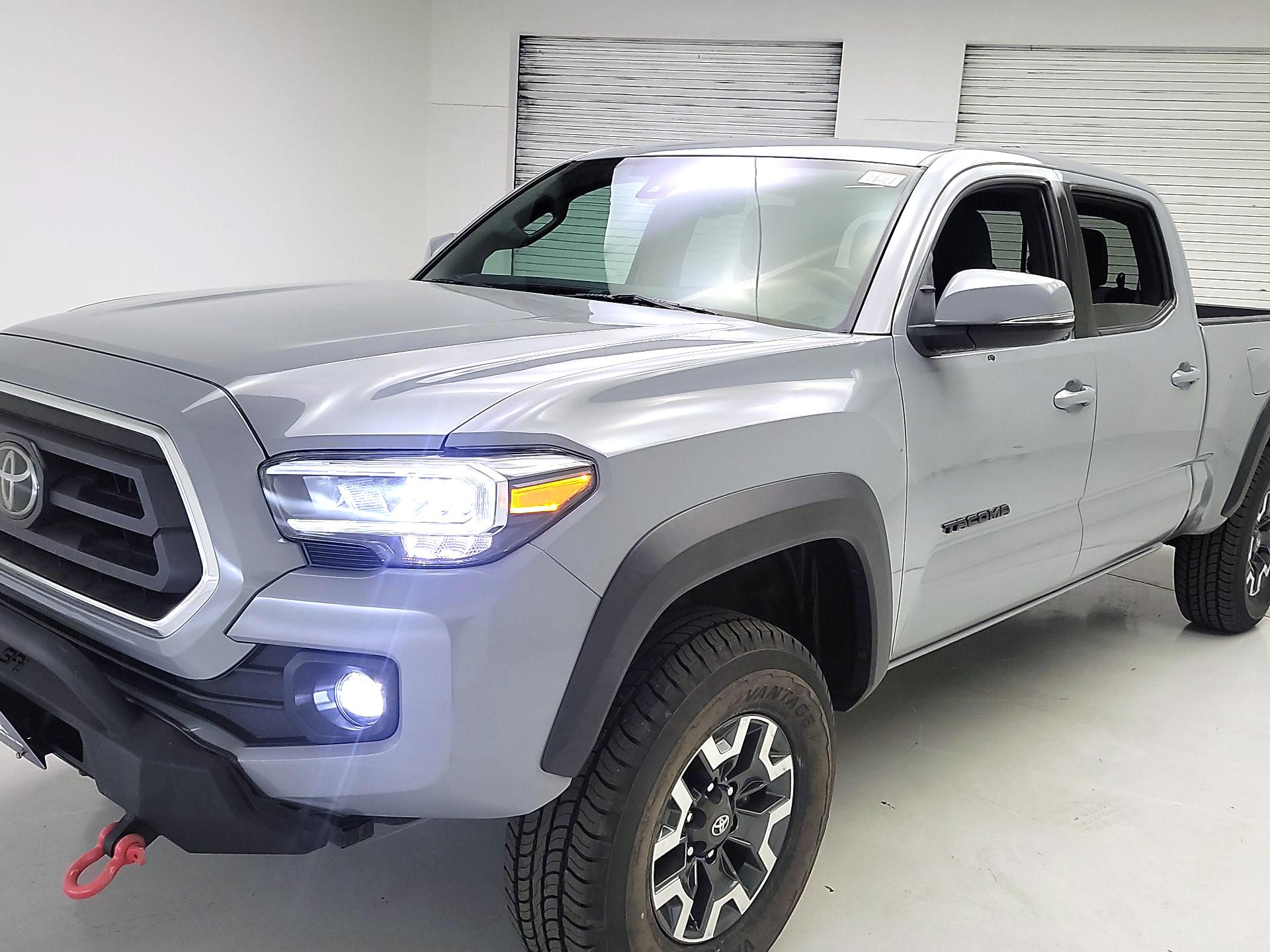 Thumbnail: 2021 Toyota Tacoma - 3