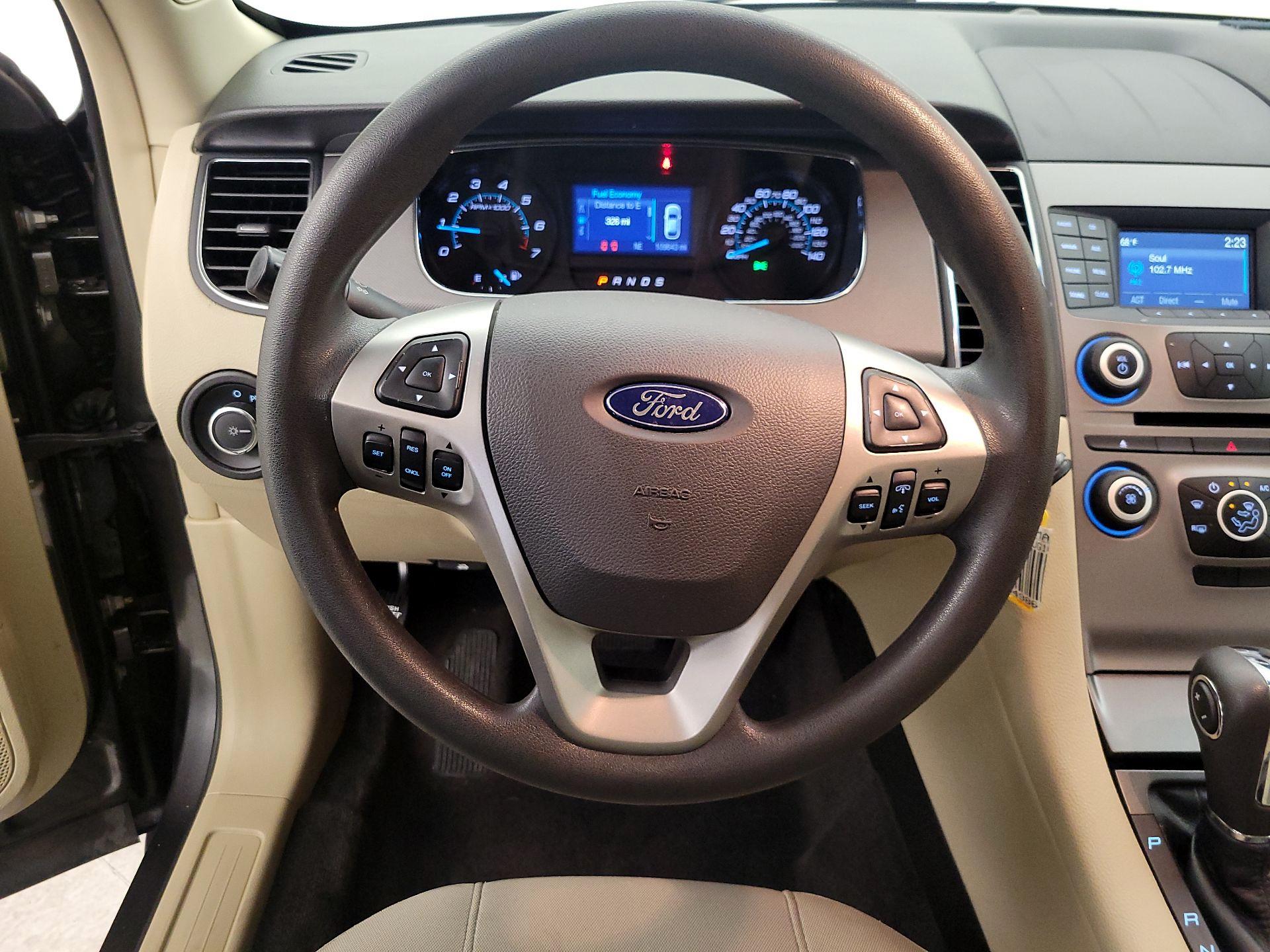 Thumbnail: 2018 Ford Taurus - 10