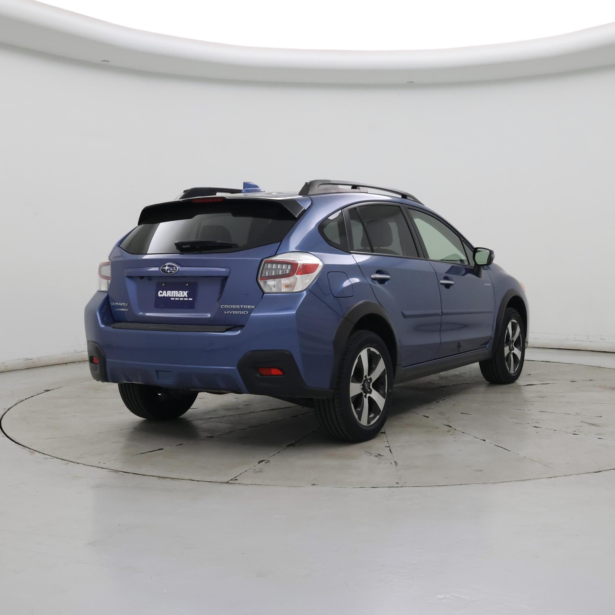 Thumbnail: 2016 Subaru XV Crosstrek - 8