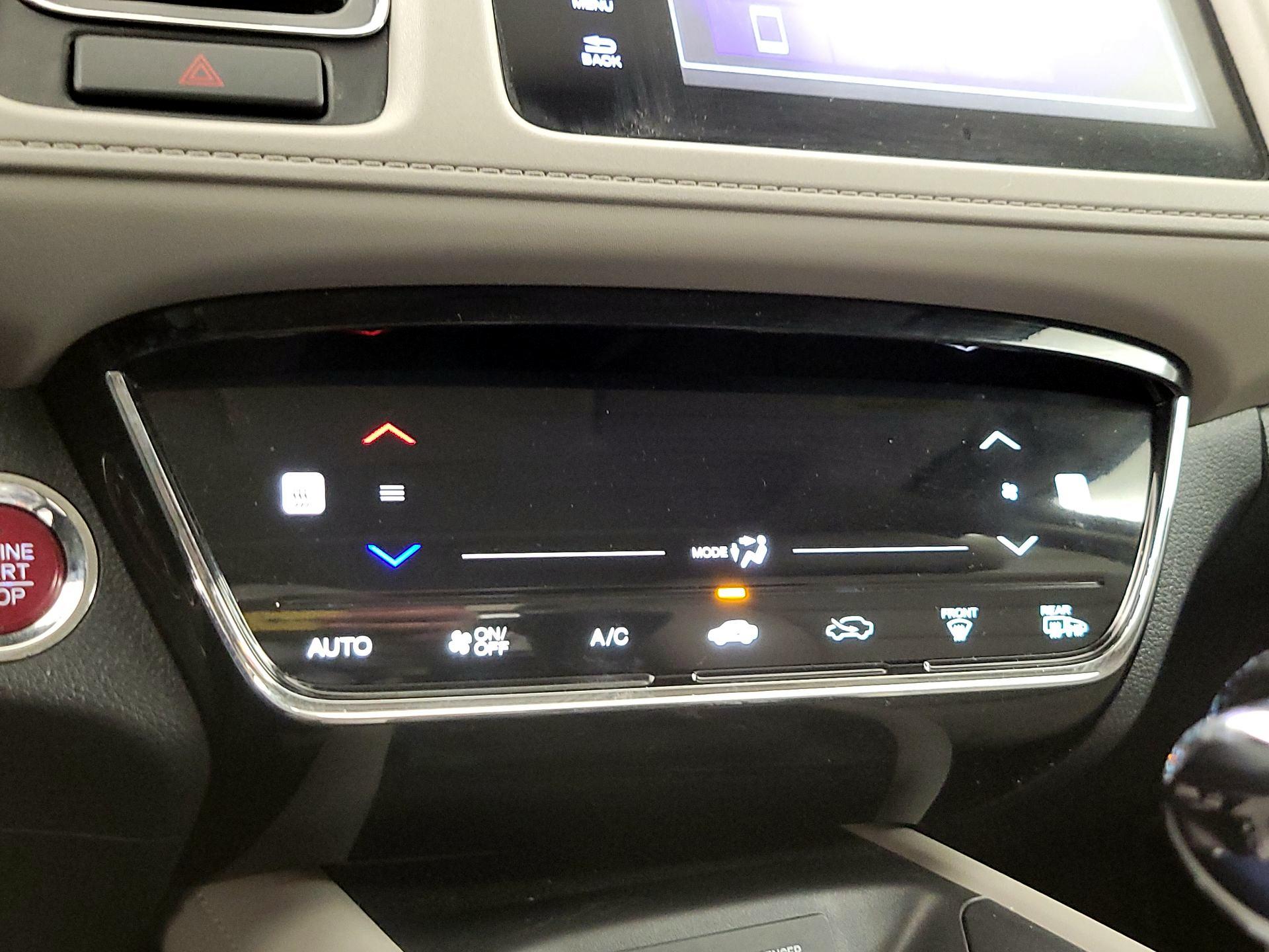 Thumbnail: 2017 Honda HR-V - 16
