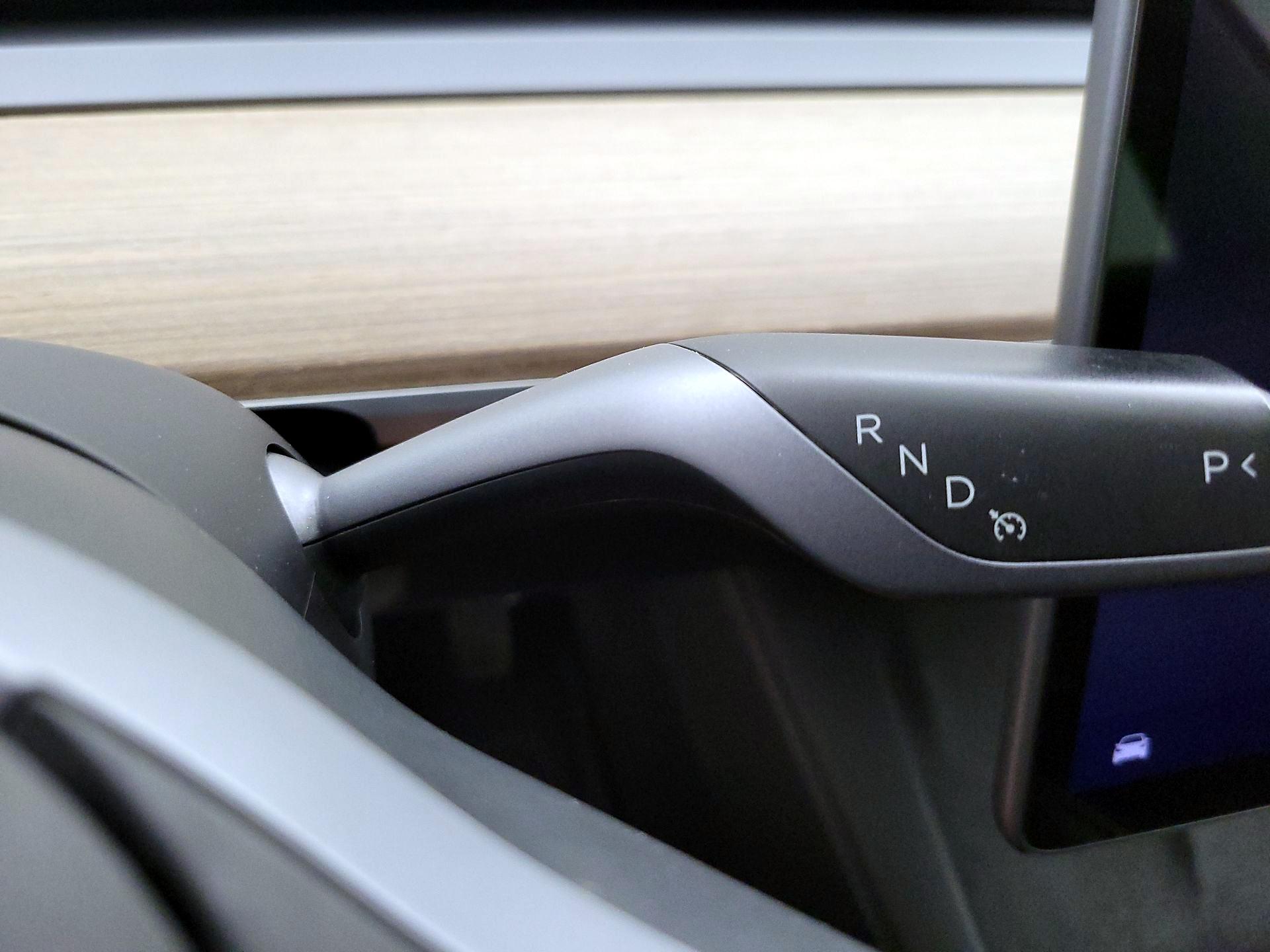 Thumbnail: 2022 Tesla Model 3 - 17