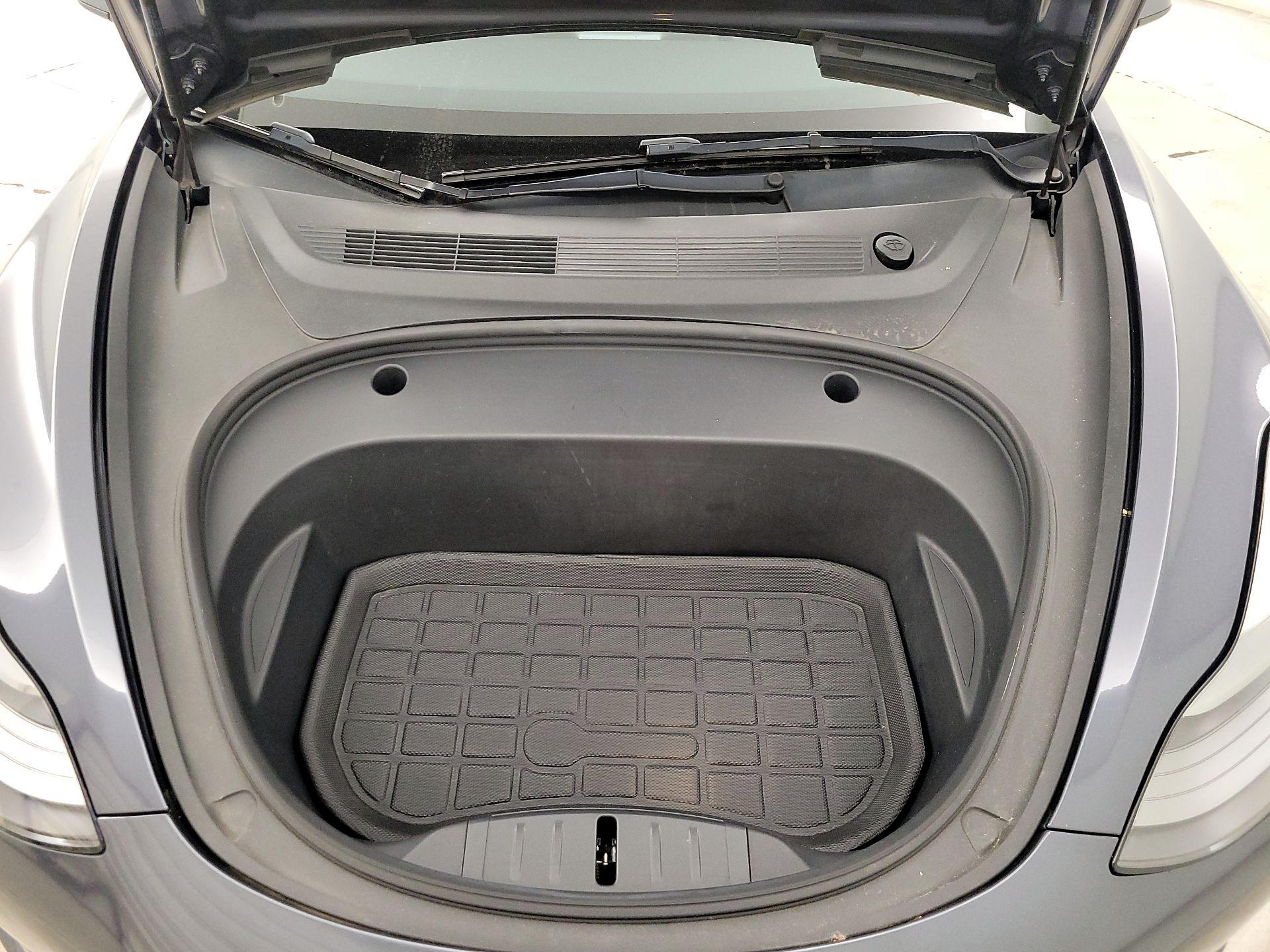 Thumbnail: 2022 Tesla Model 3 - 20