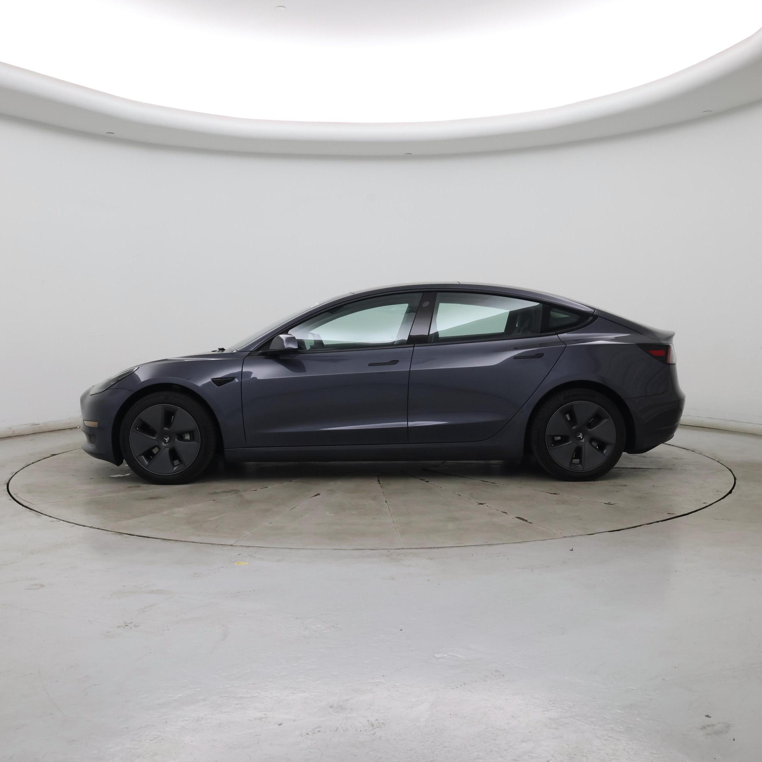 Thumbnail: 2022 Tesla Model 3 - 3