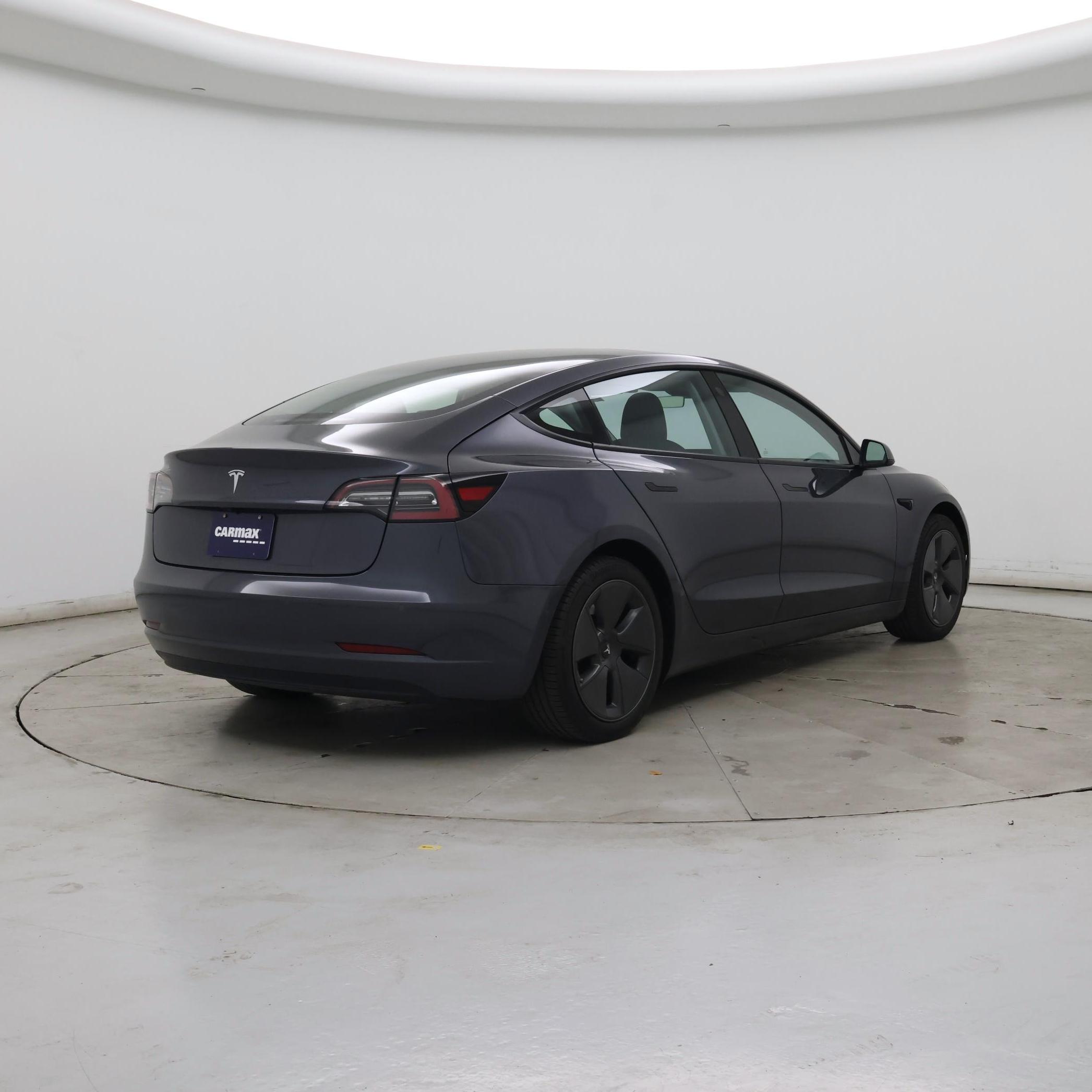 Thumbnail: 2022 Tesla Model 3 - 8