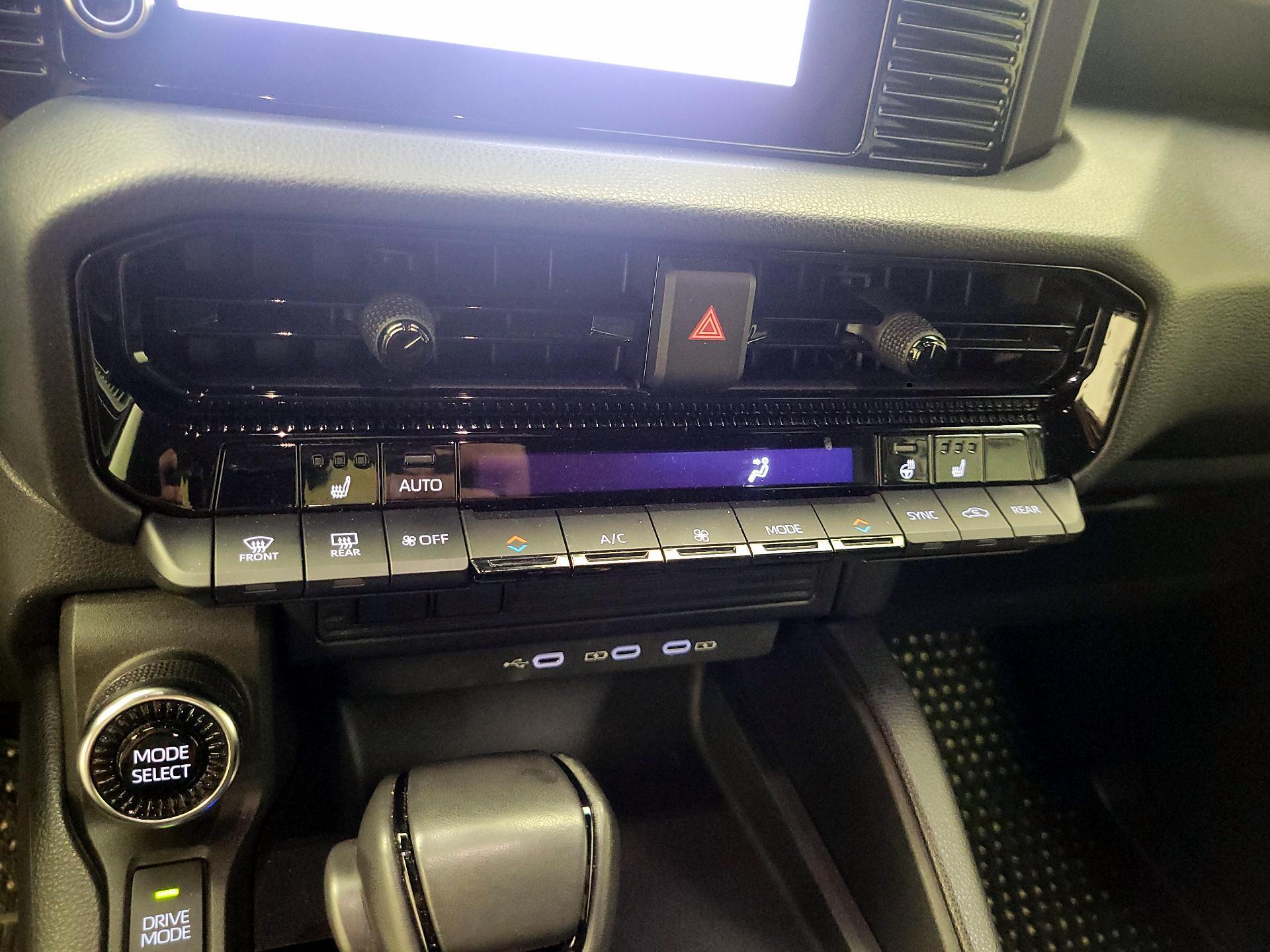 Thumbnail: 2024 Toyota Land Cruiser - 14