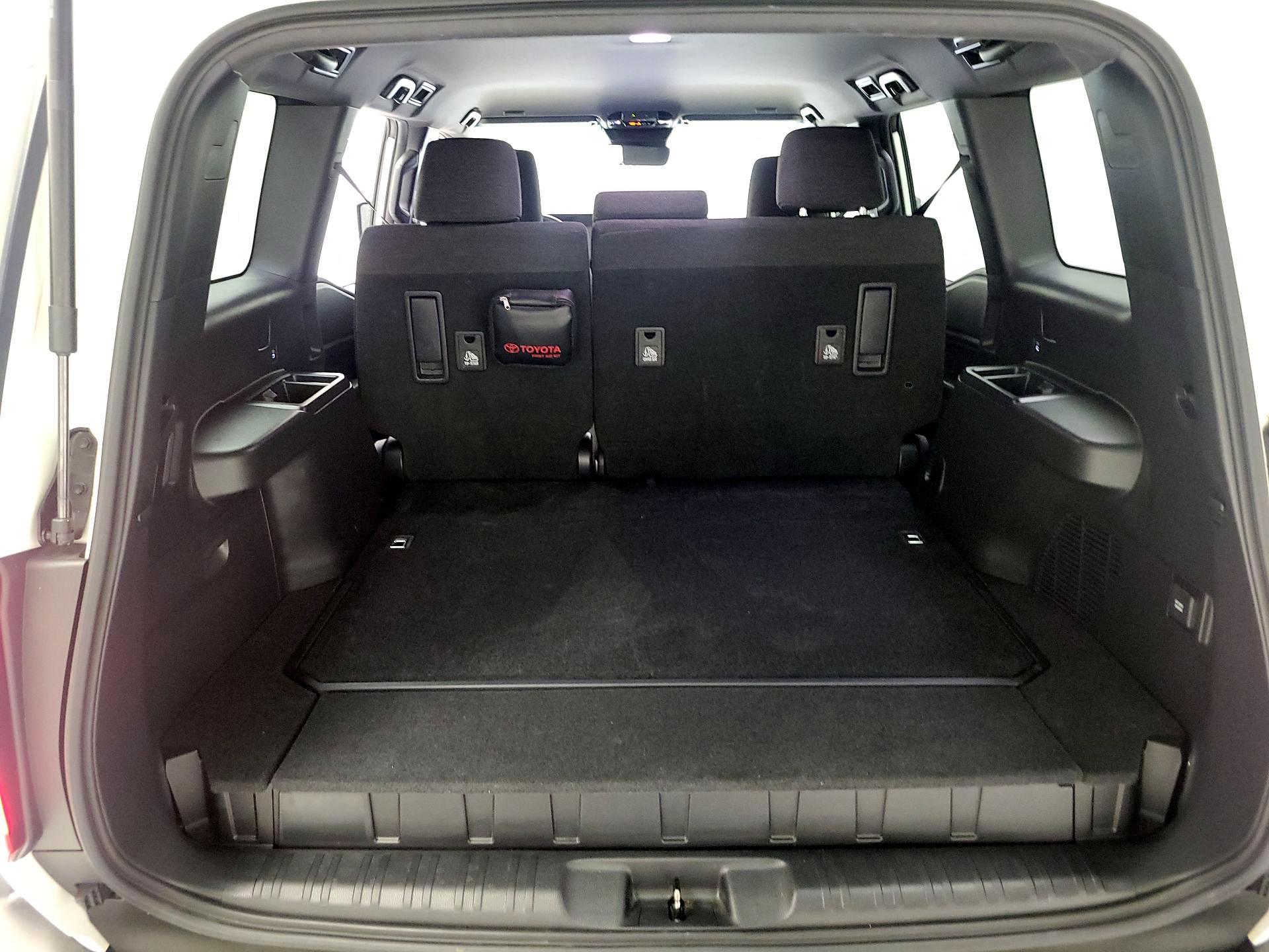 Thumbnail: 2024 Toyota Land Cruiser - 18