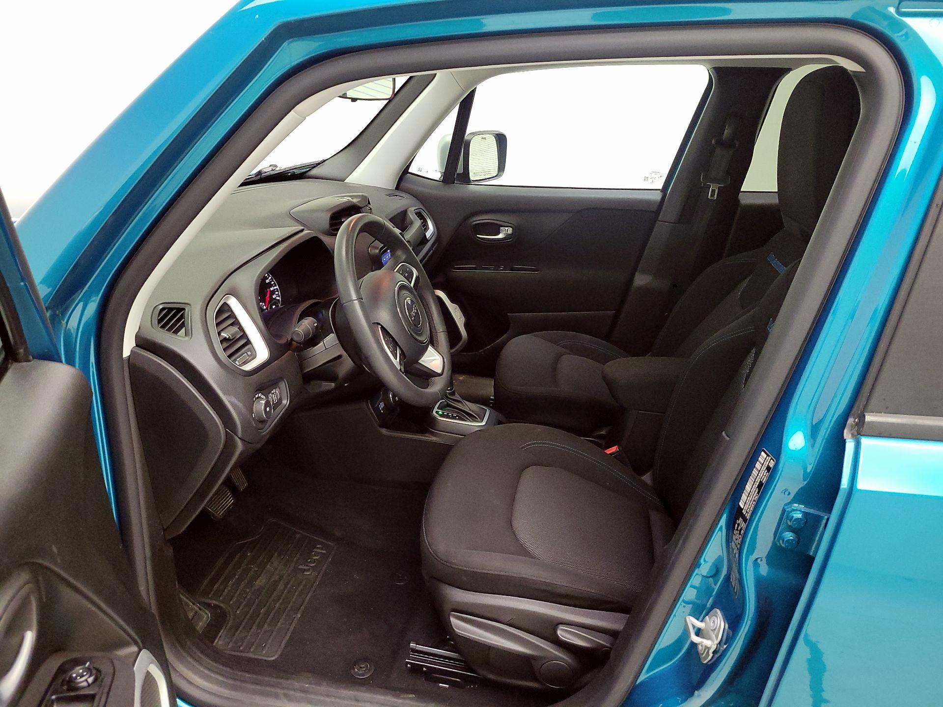 Thumbnail: 2021 Jeep Renegade - 11