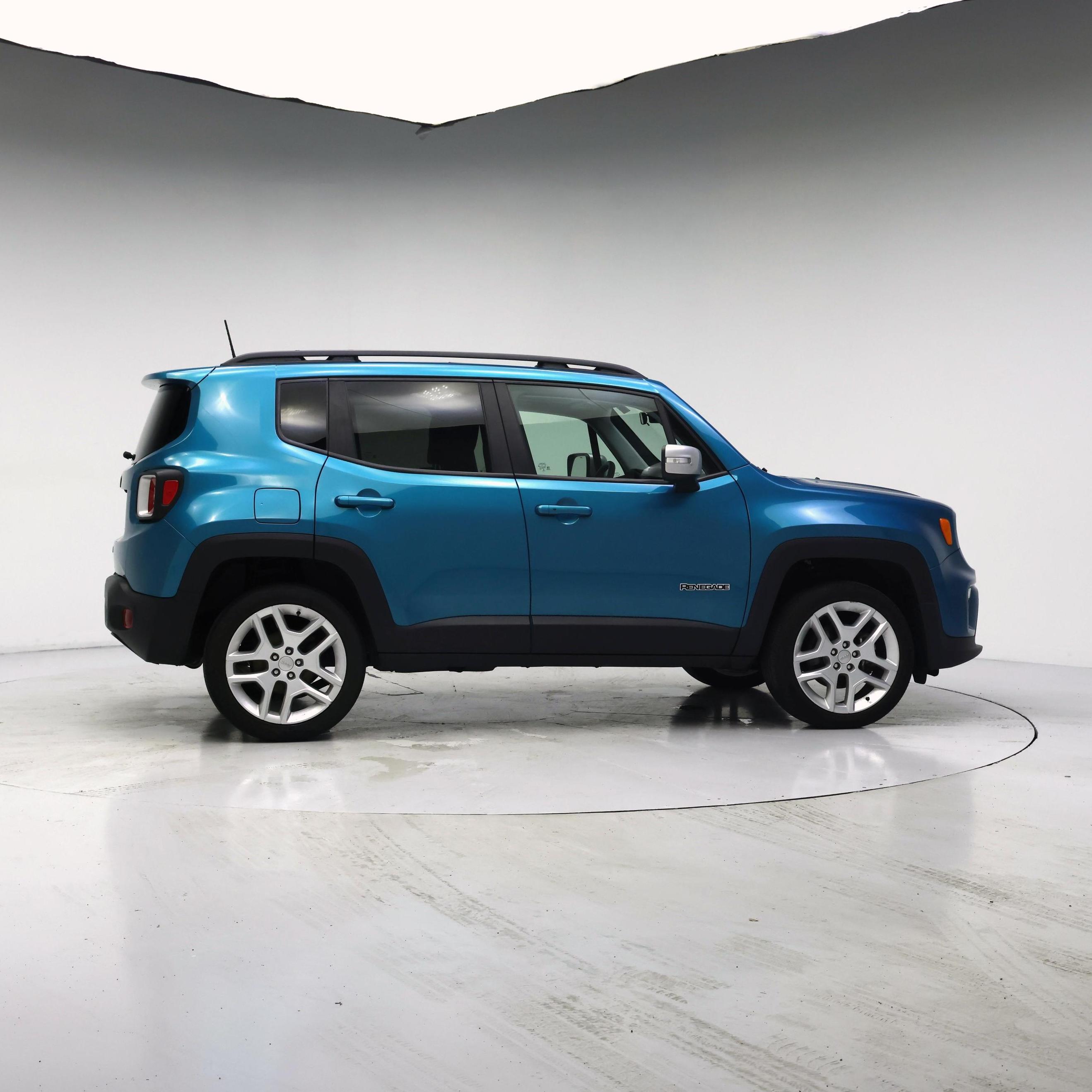 Thumbnail: 2021 Jeep Renegade - 7