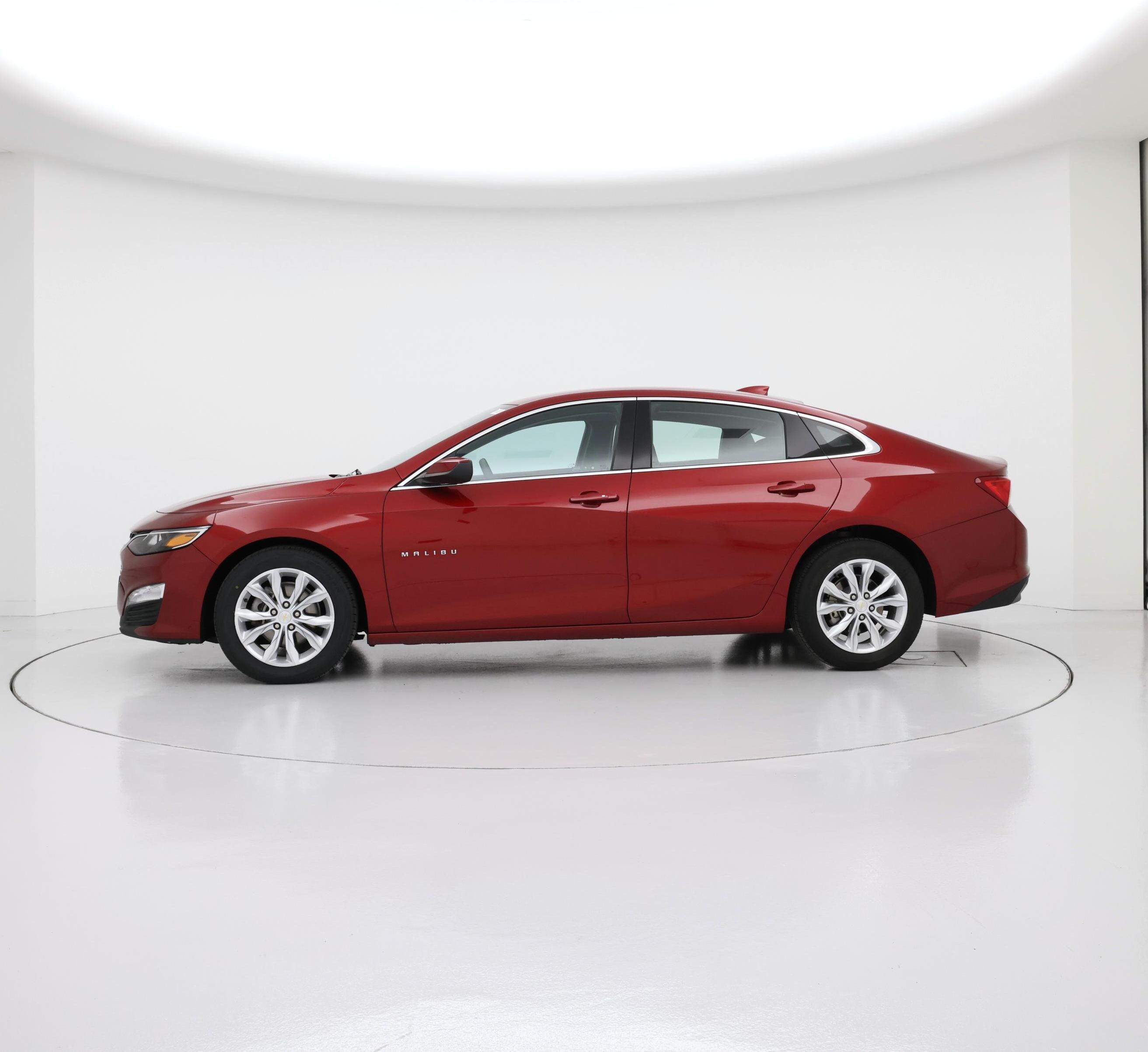 Thumbnail: 2024 Chevrolet Malibu - 3