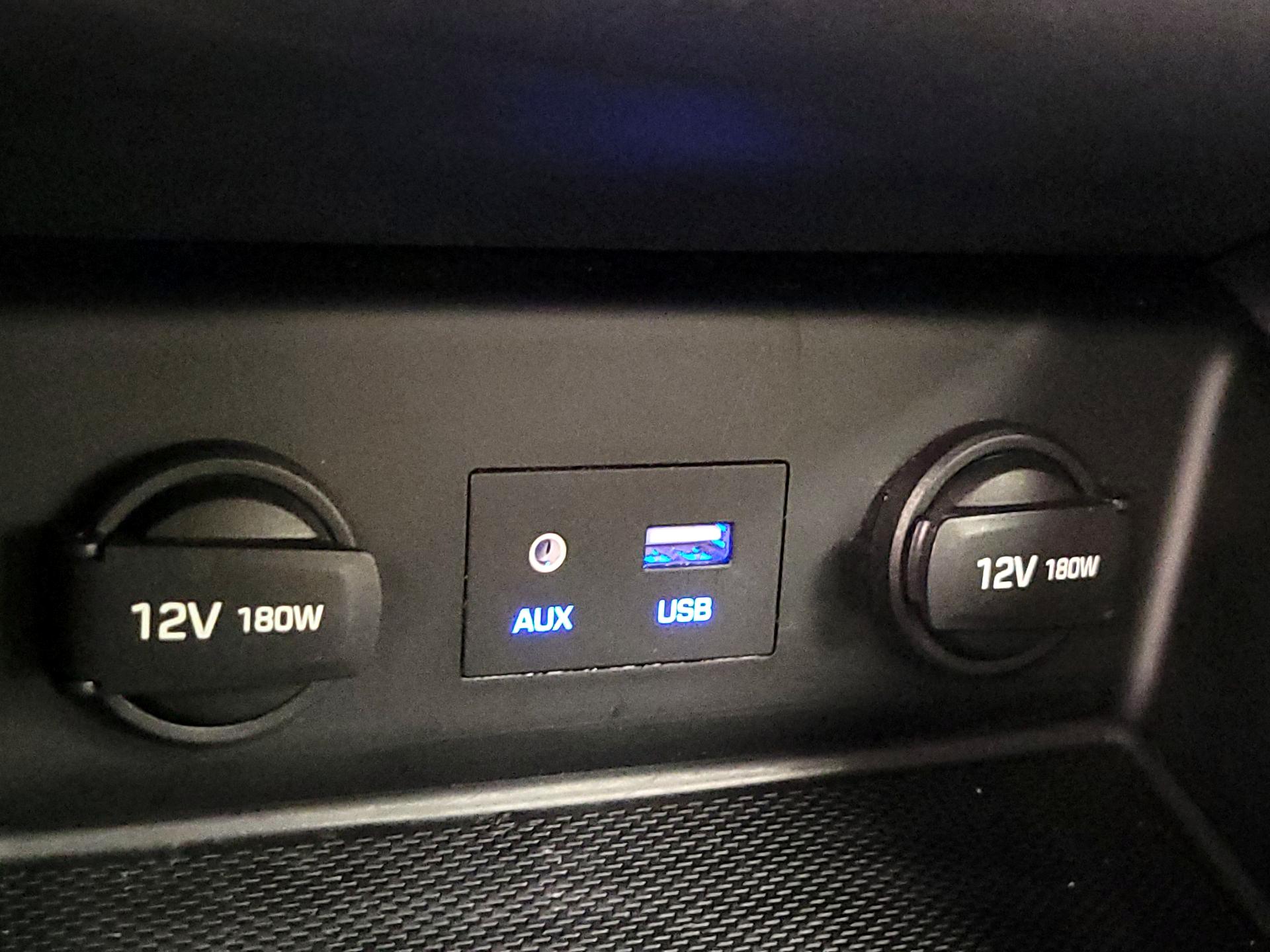 Thumbnail: 2017 Hyundai Ioniq - 18