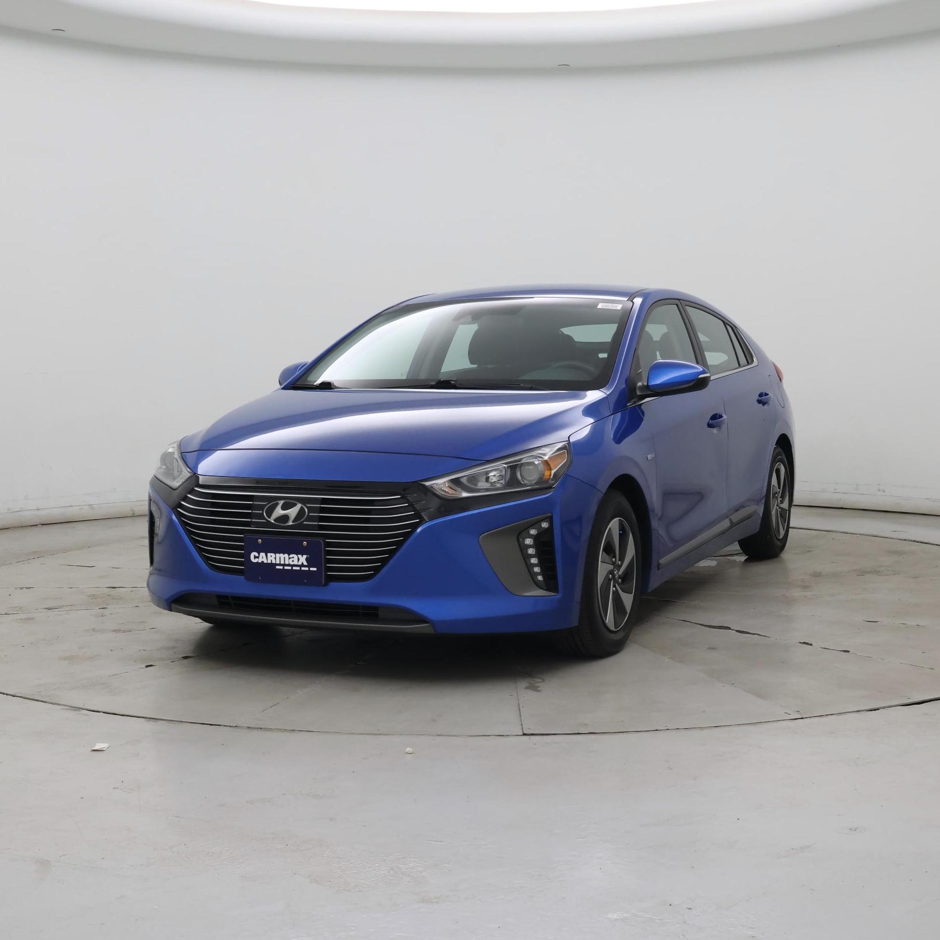 Thumbnail: 2017 Hyundai Ioniq - 4