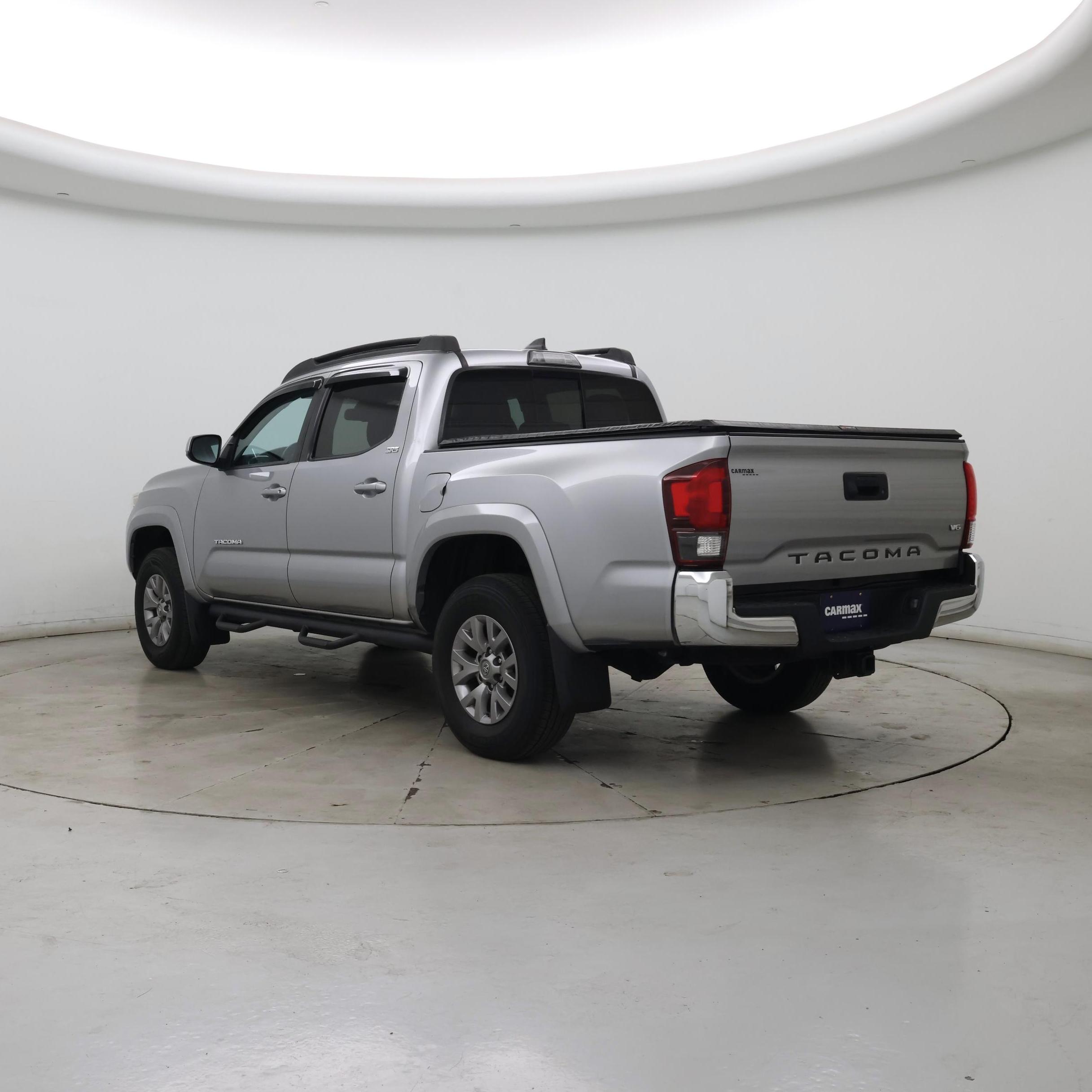 Thumbnail: 2019 Toyota Tacoma - 2