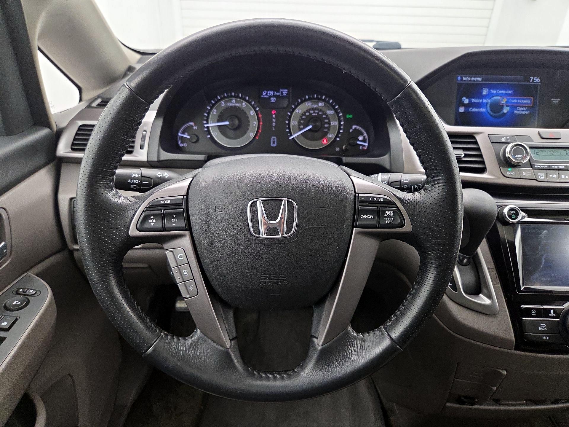 Thumbnail: 2017 Honda Odyssey - 10