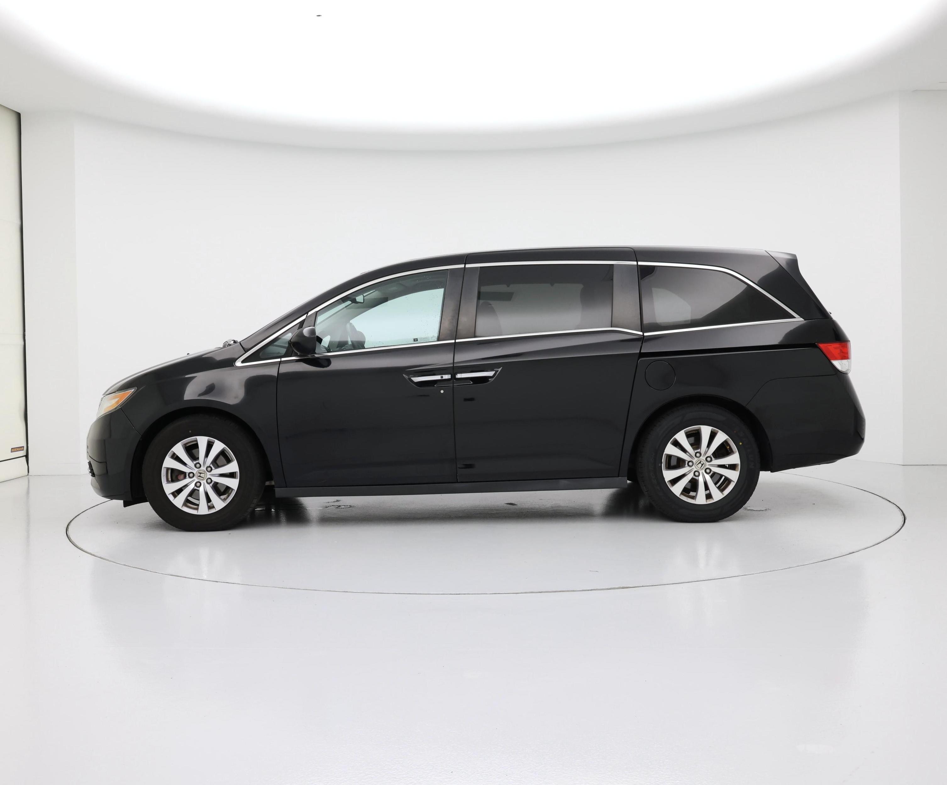 Thumbnail: 2017 Honda Odyssey - 3