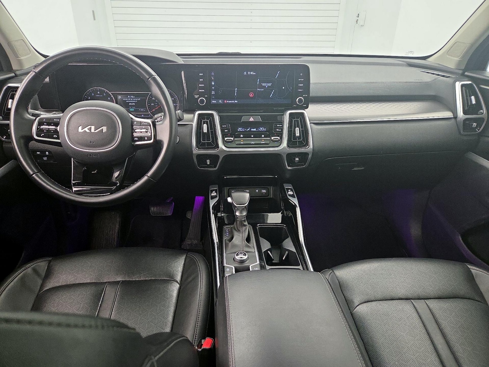 2022 Kia Sorento SX - Photo 10