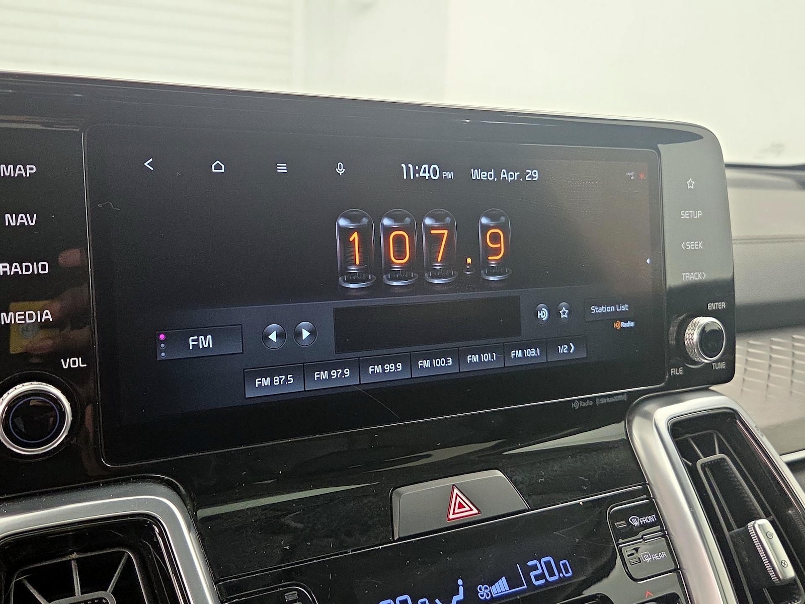 2022 Kia Sorento SX - Photo 17