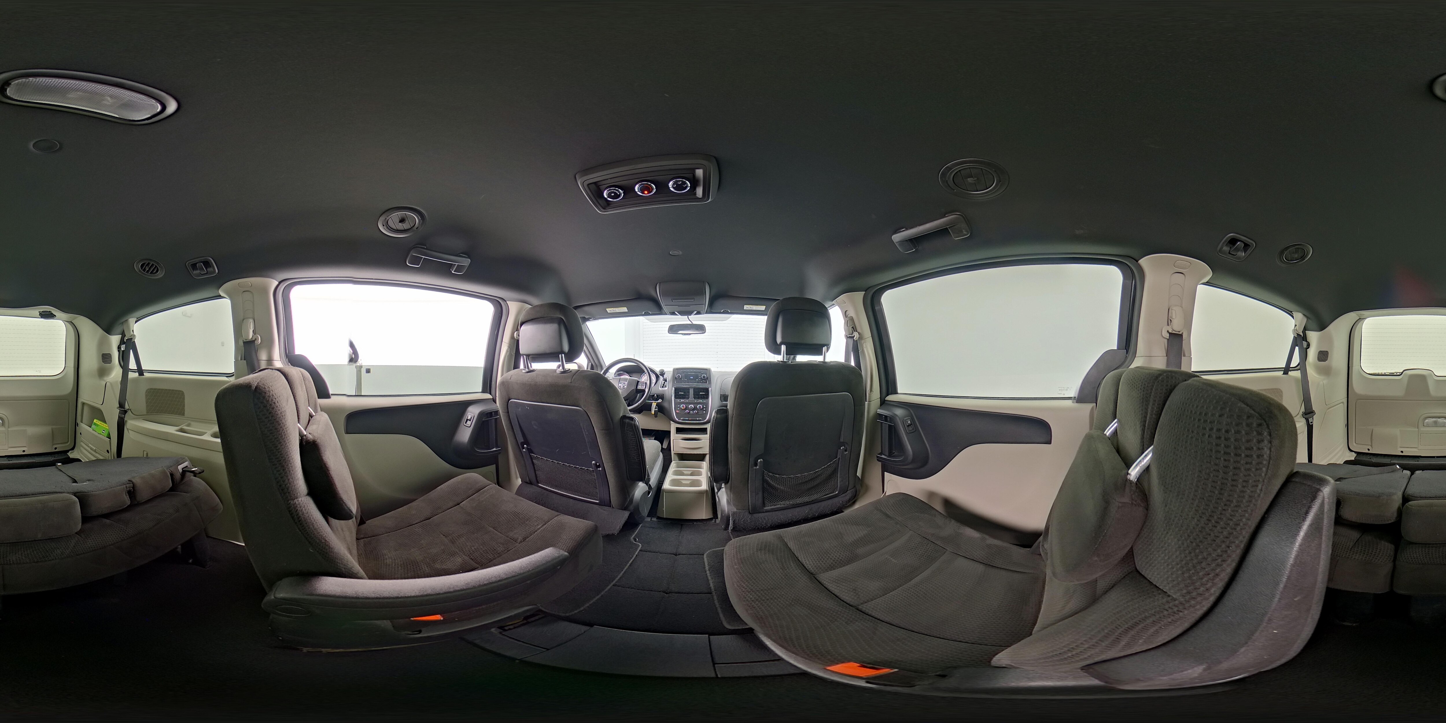 2017 Dodge Grand Caravan SE Plus - Photo 26