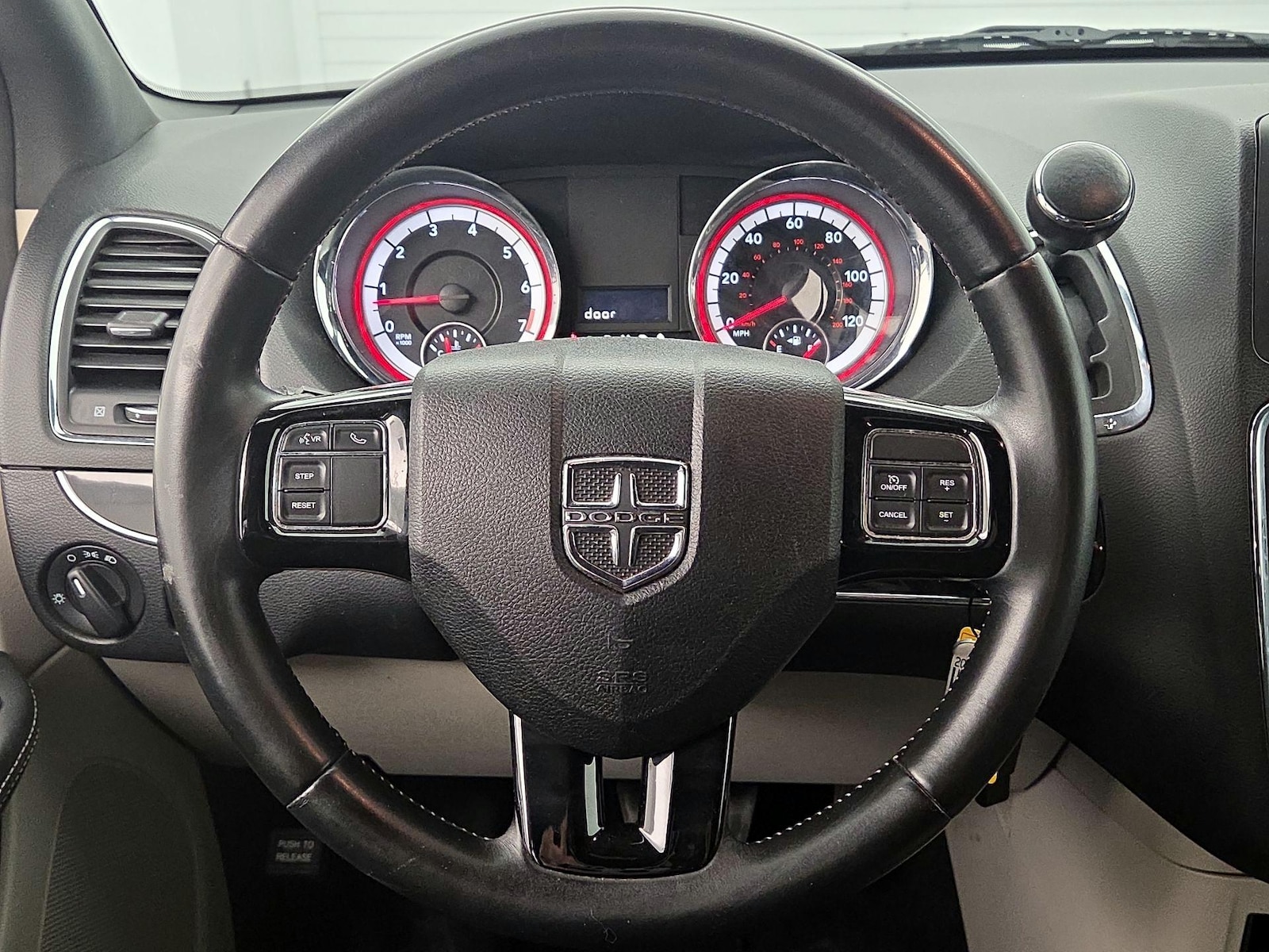 2017 Dodge Grand Caravan SE Plus - Photo 11