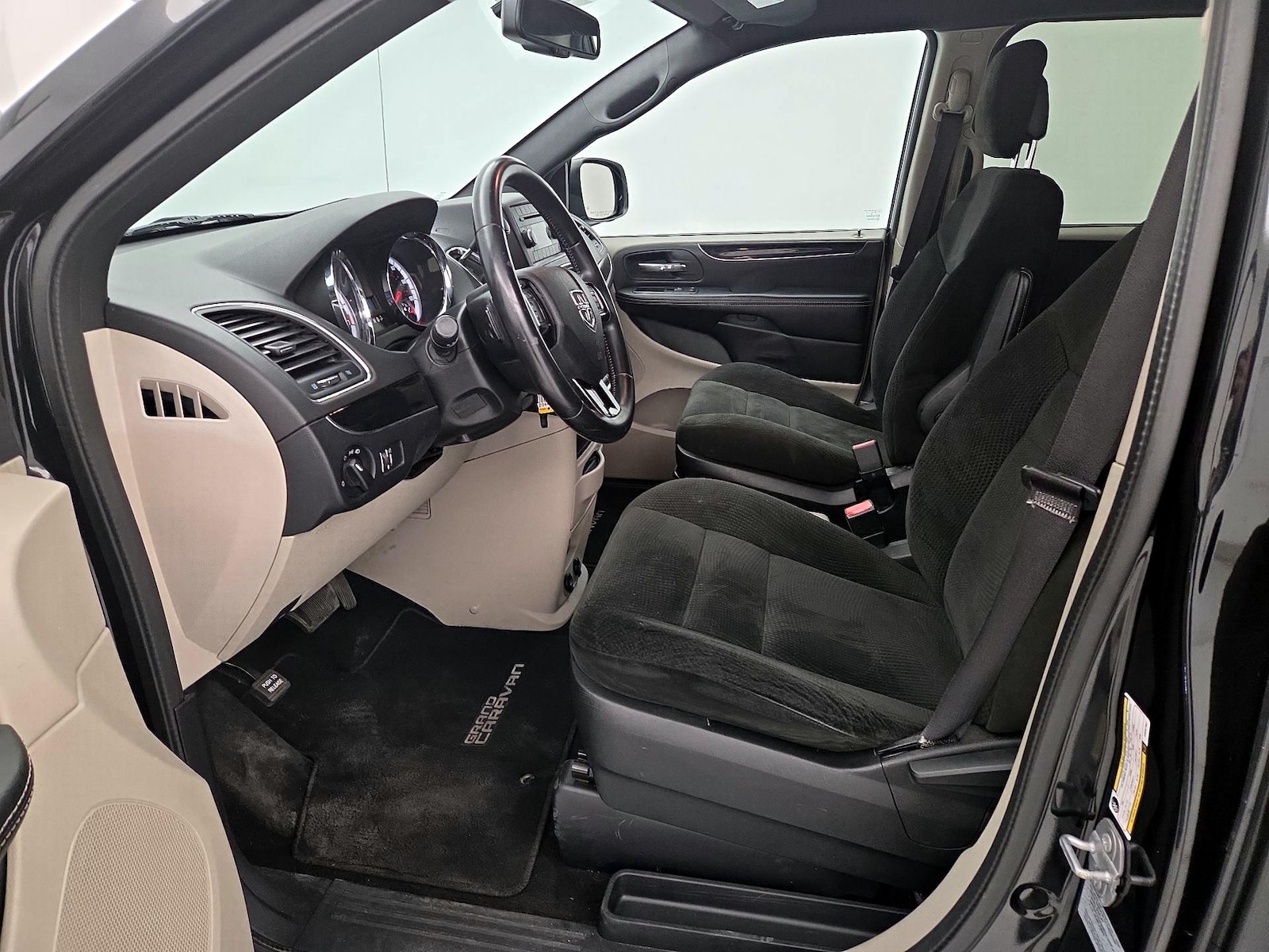 2017 Dodge Grand Caravan SE Plus - Photo 12