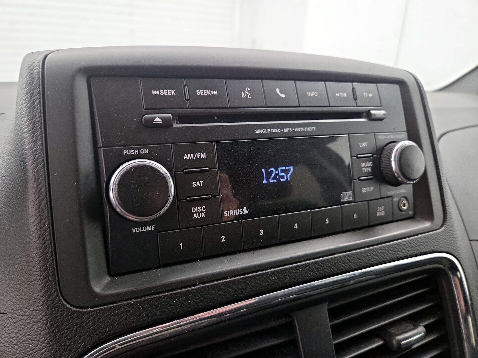 2017 Dodge Grand Caravan SE Plus - Photo 15