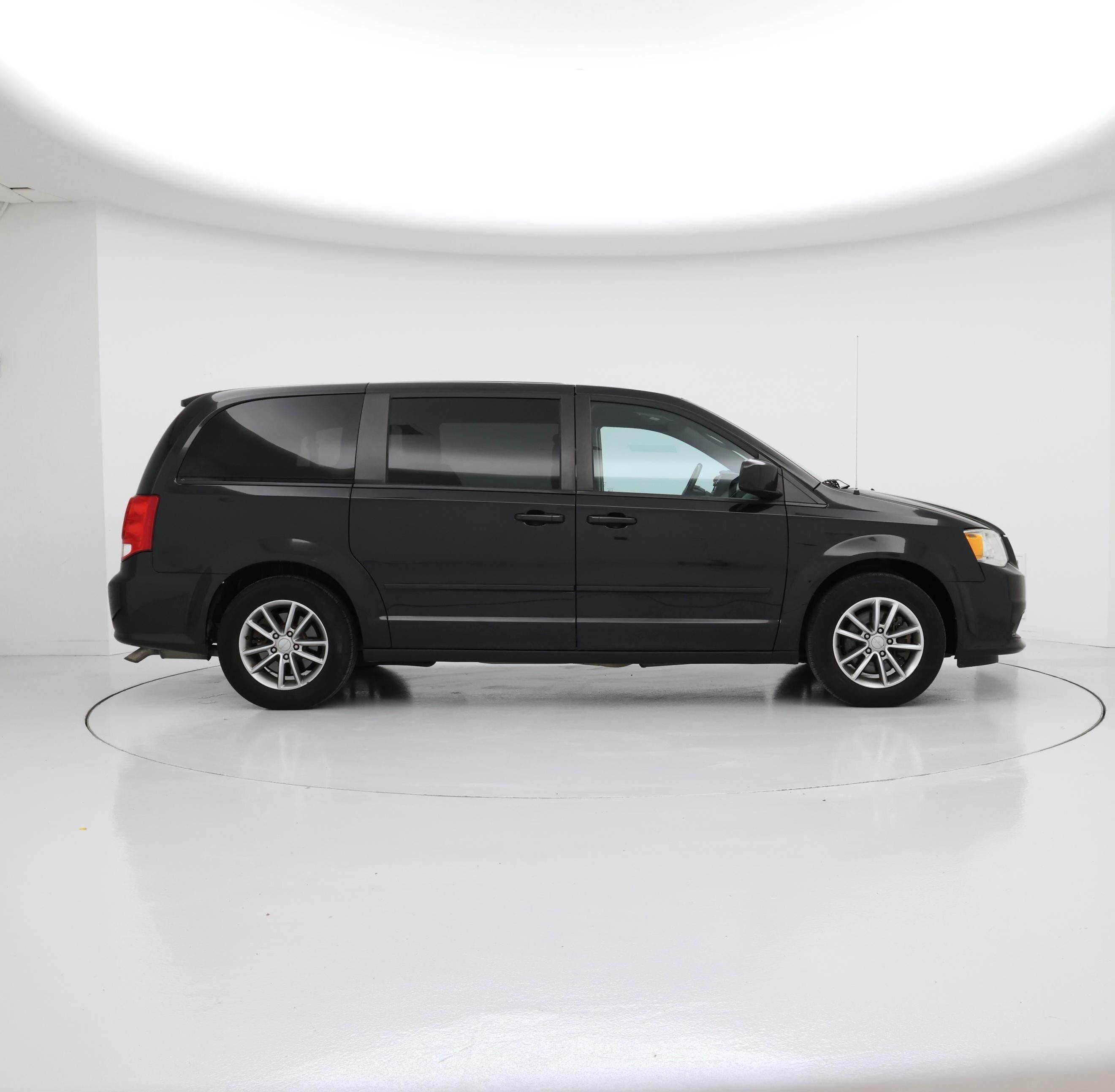 Thumbnail: 2017 Dodge Grand Caravan - 7