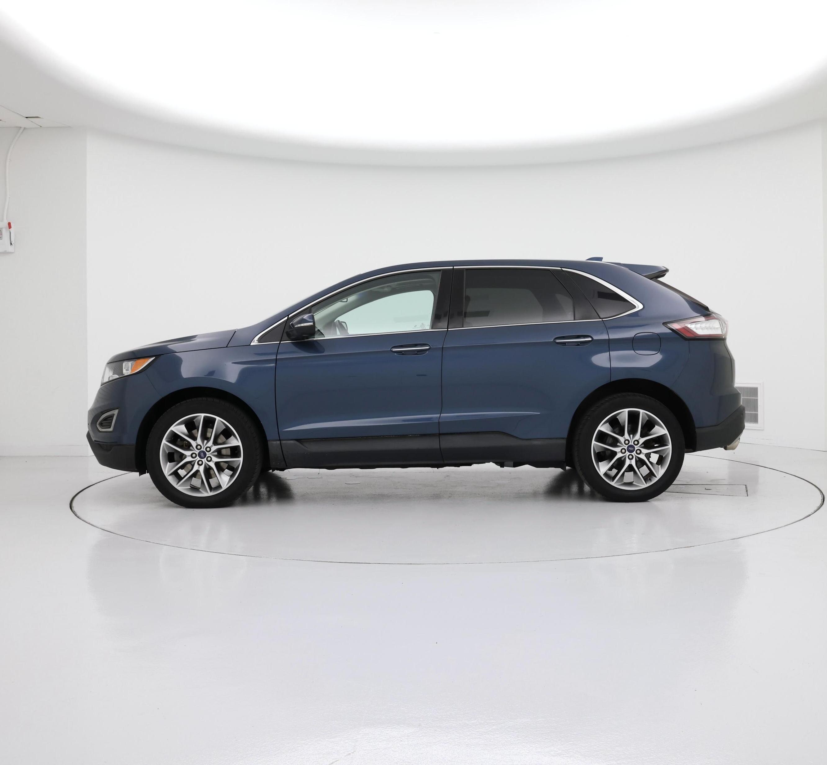 Thumbnail: 2016 Ford Edge - 3