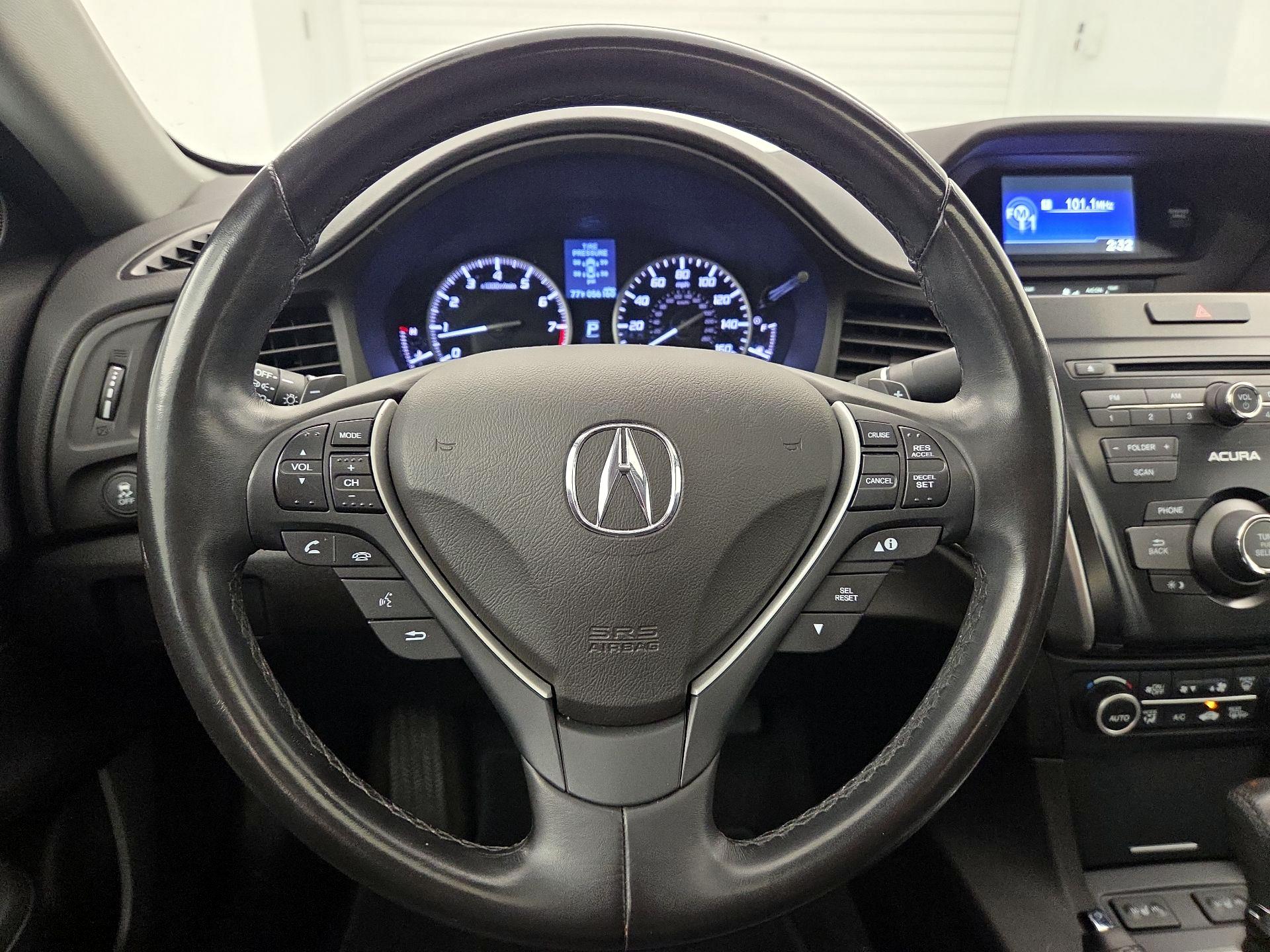 Thumbnail: 2018 Acura ILX - 10