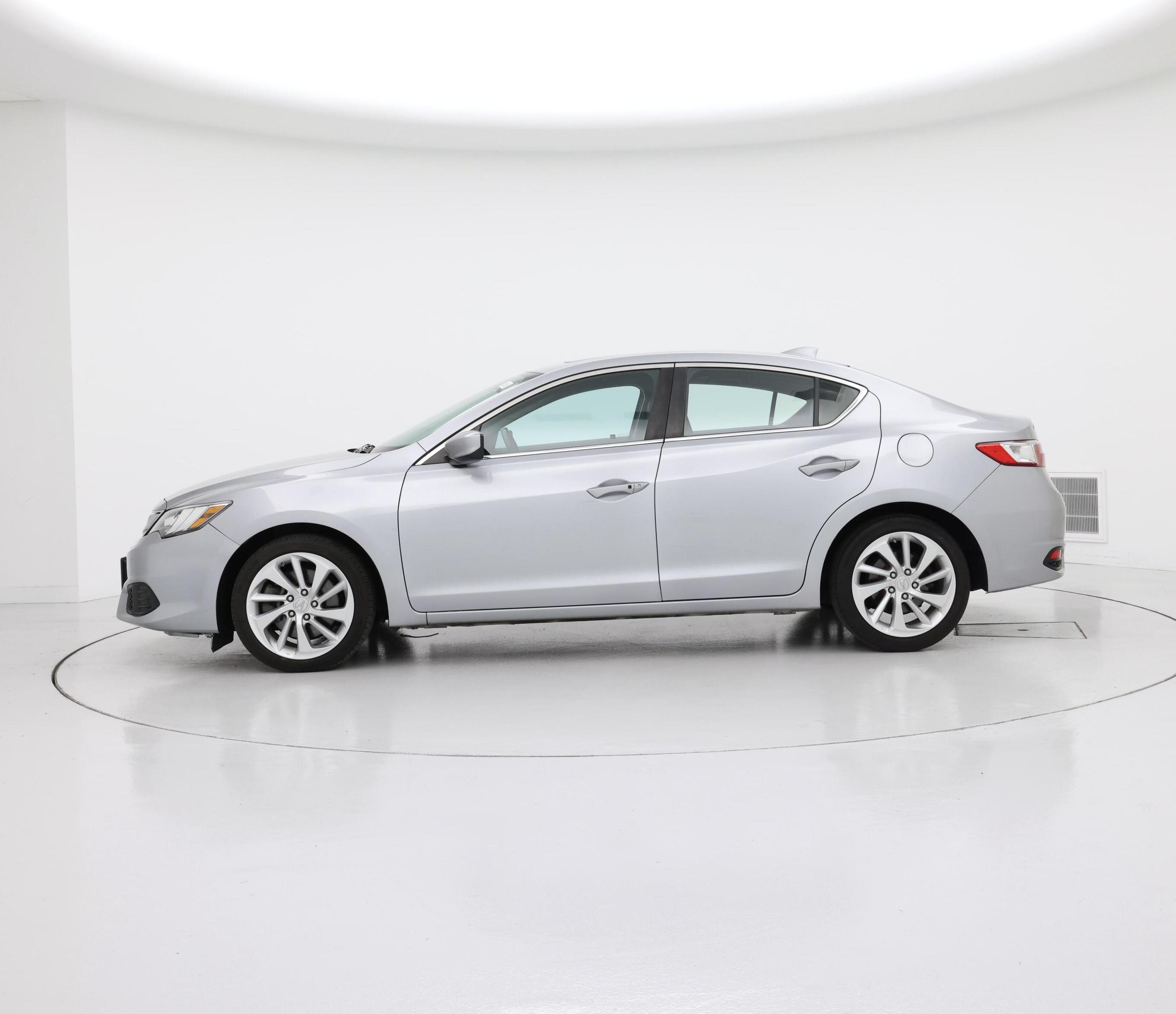 Thumbnail: 2018 Acura ILX - 3