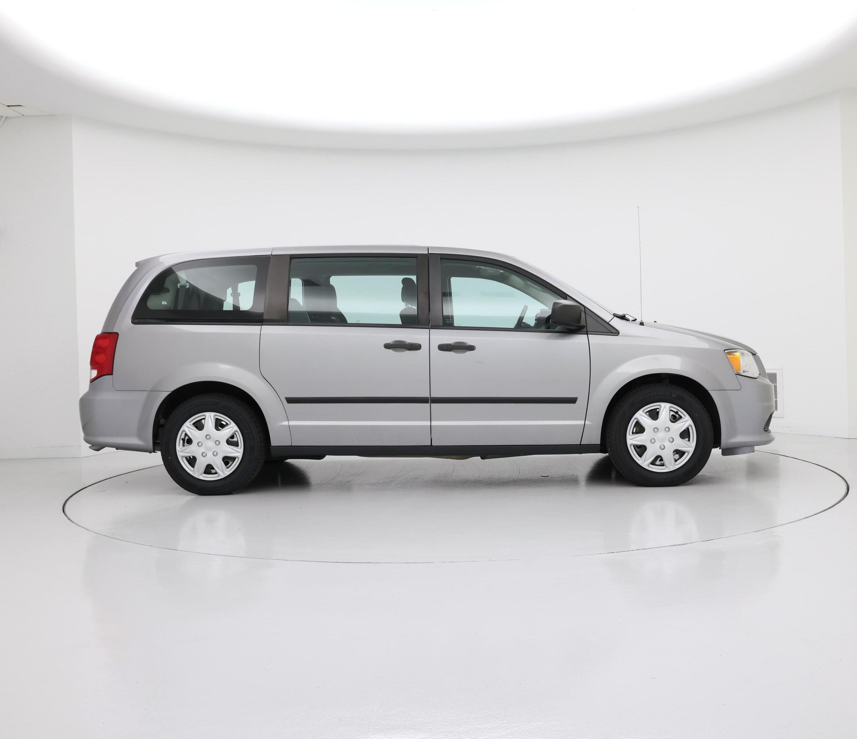 Thumbnail: 2016 Dodge Grand Caravan - 7