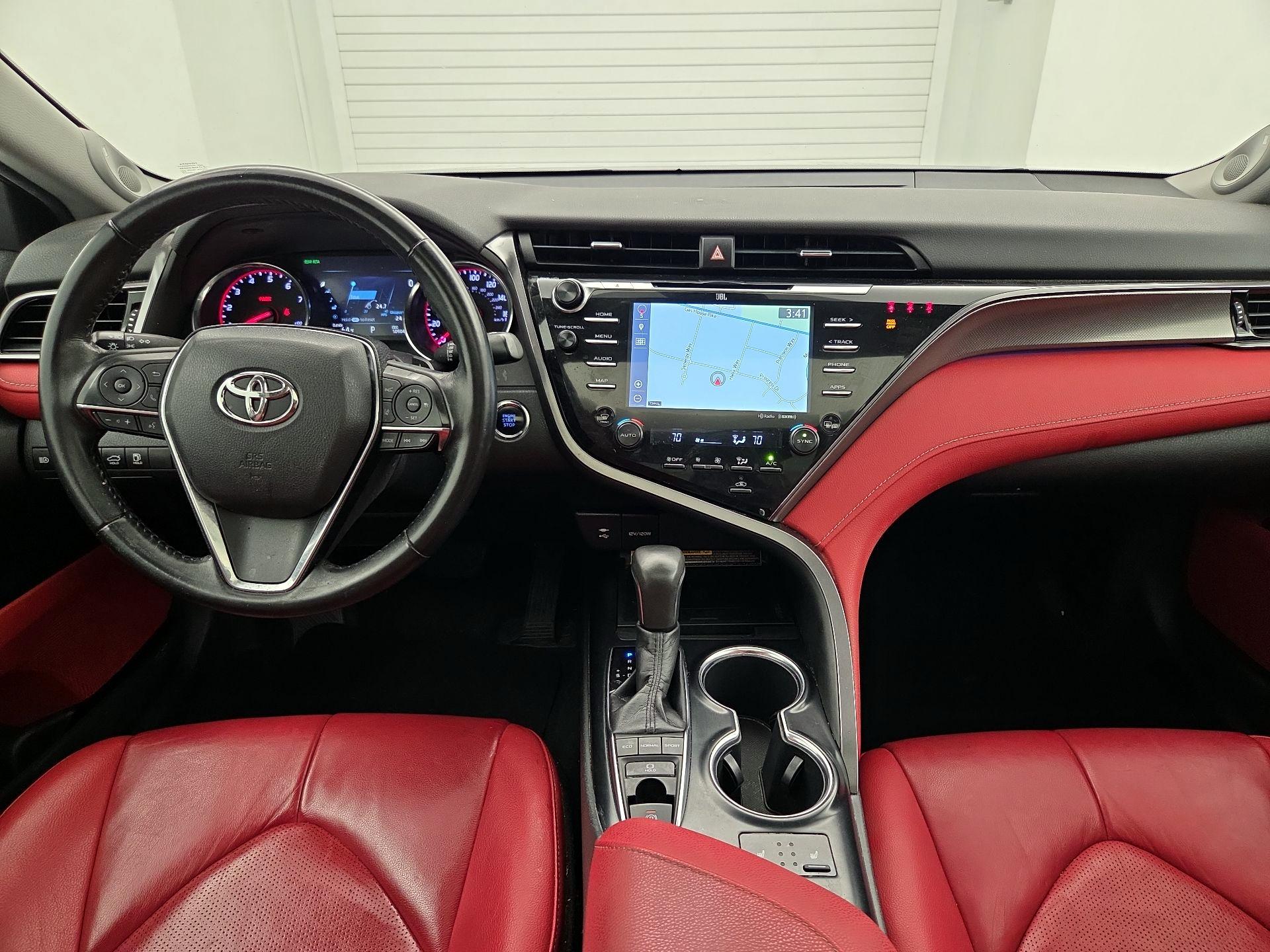 Thumbnail: 2019 Toyota Camry - 9