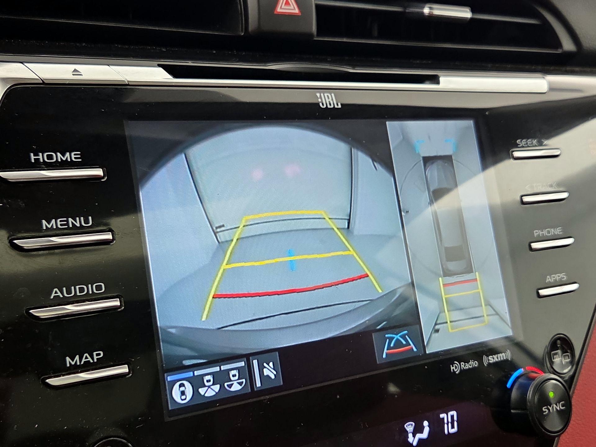 Thumbnail: 2019 Toyota Camry - 15