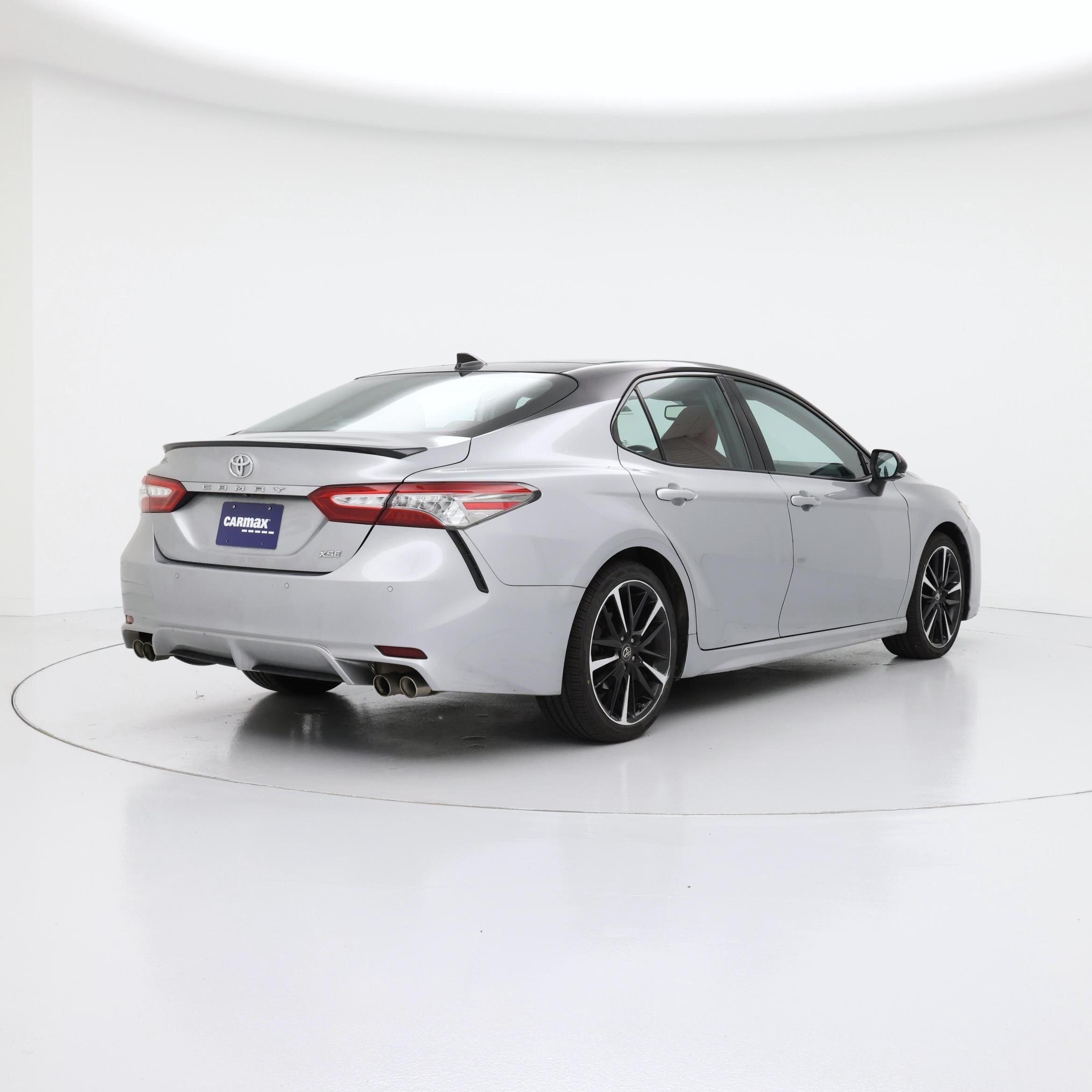 Thumbnail: 2019 Toyota Camry - 8