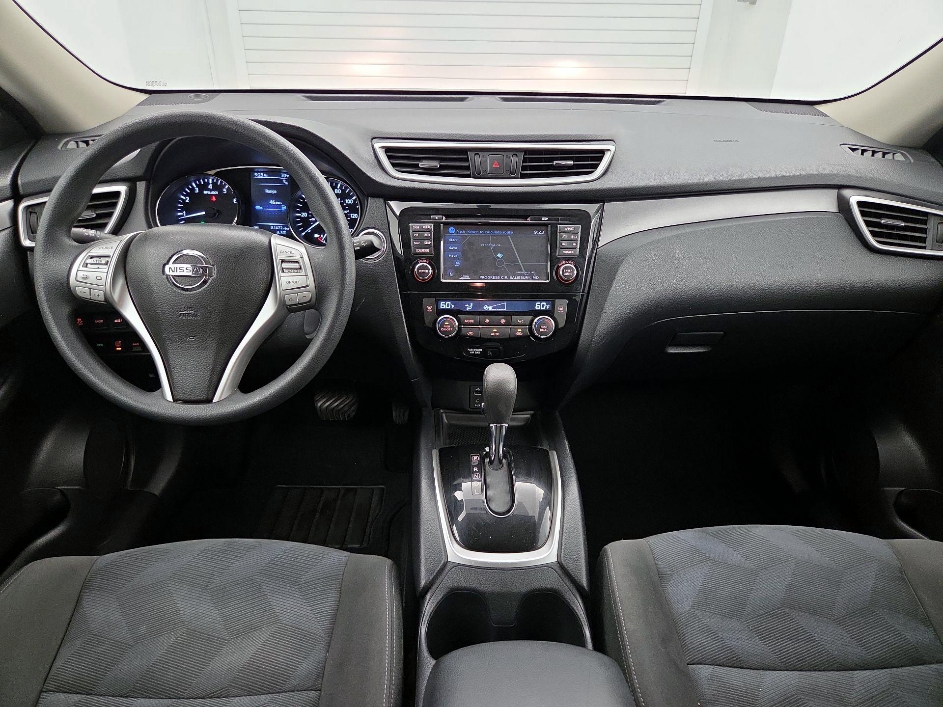 Thumbnail: 2016 Nissan Rogue - 9