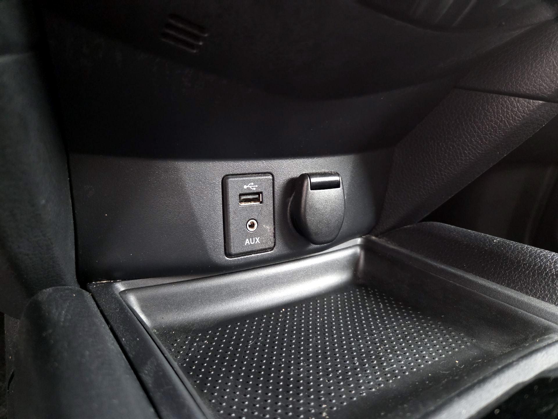 Thumbnail: 2016 Nissan Rogue - 19