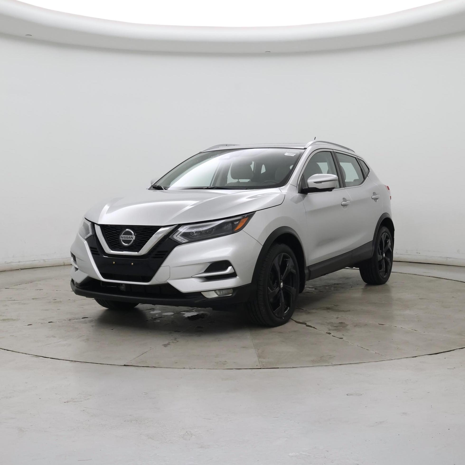 Thumbnail: 2022 Nissan Rogue Sport - 4