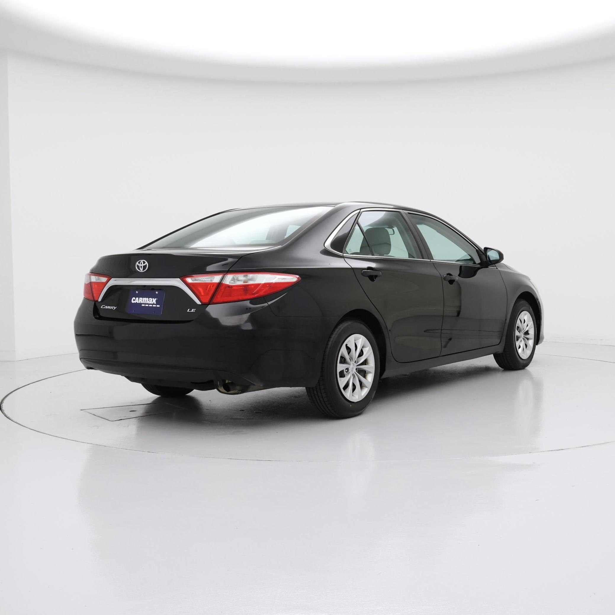 Thumbnail: 2016 Toyota Camry - 8