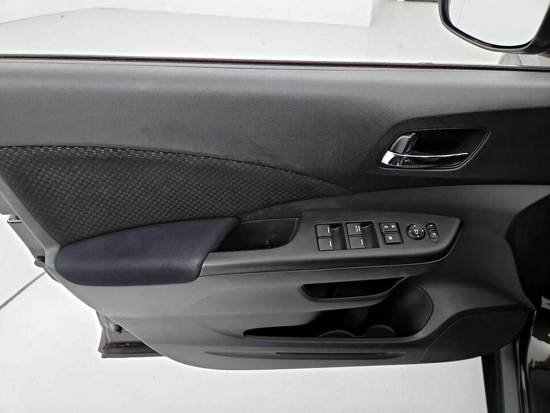 Thumbnail: 2016 Honda CR-V - 12