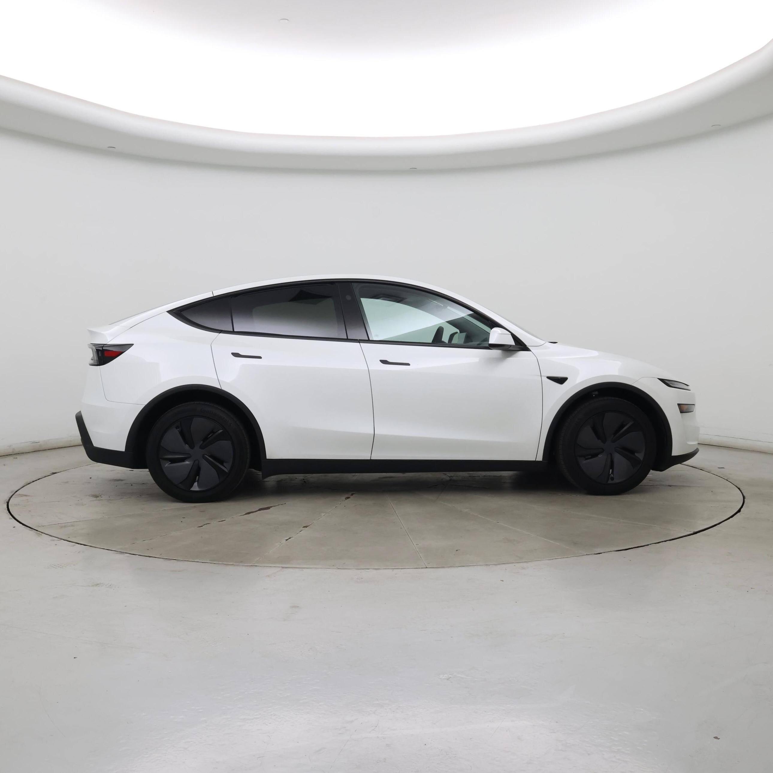 Thumbnail: 2026 Tesla Model Y - 7