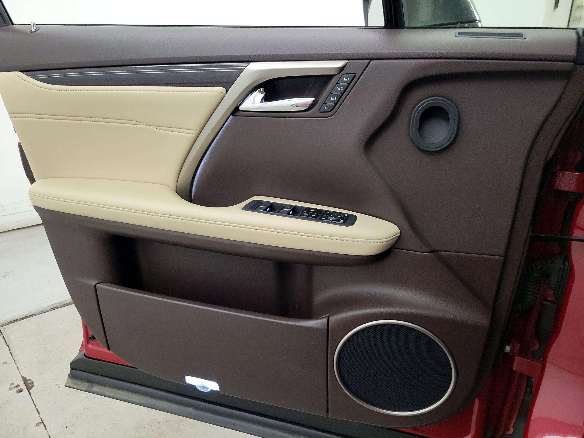 Thumbnail: 2020 Lexus RX - 12