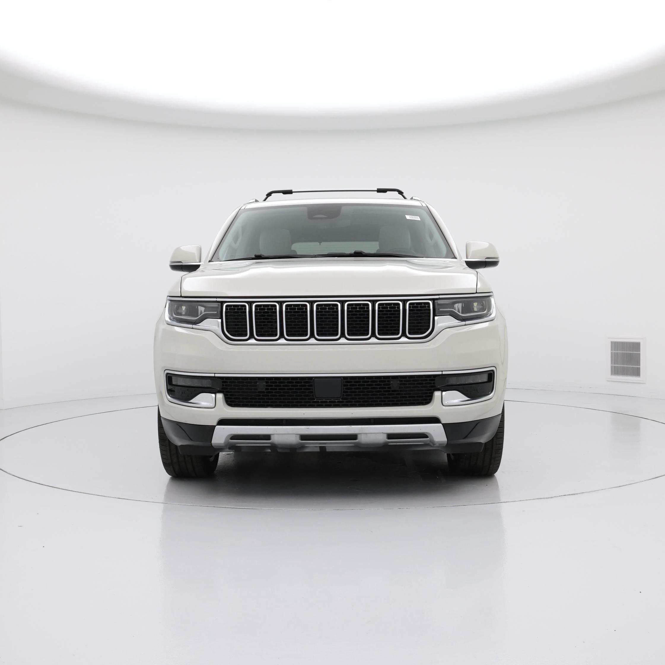 Thumbnail: 2022 Jeep Wagoneer - 5