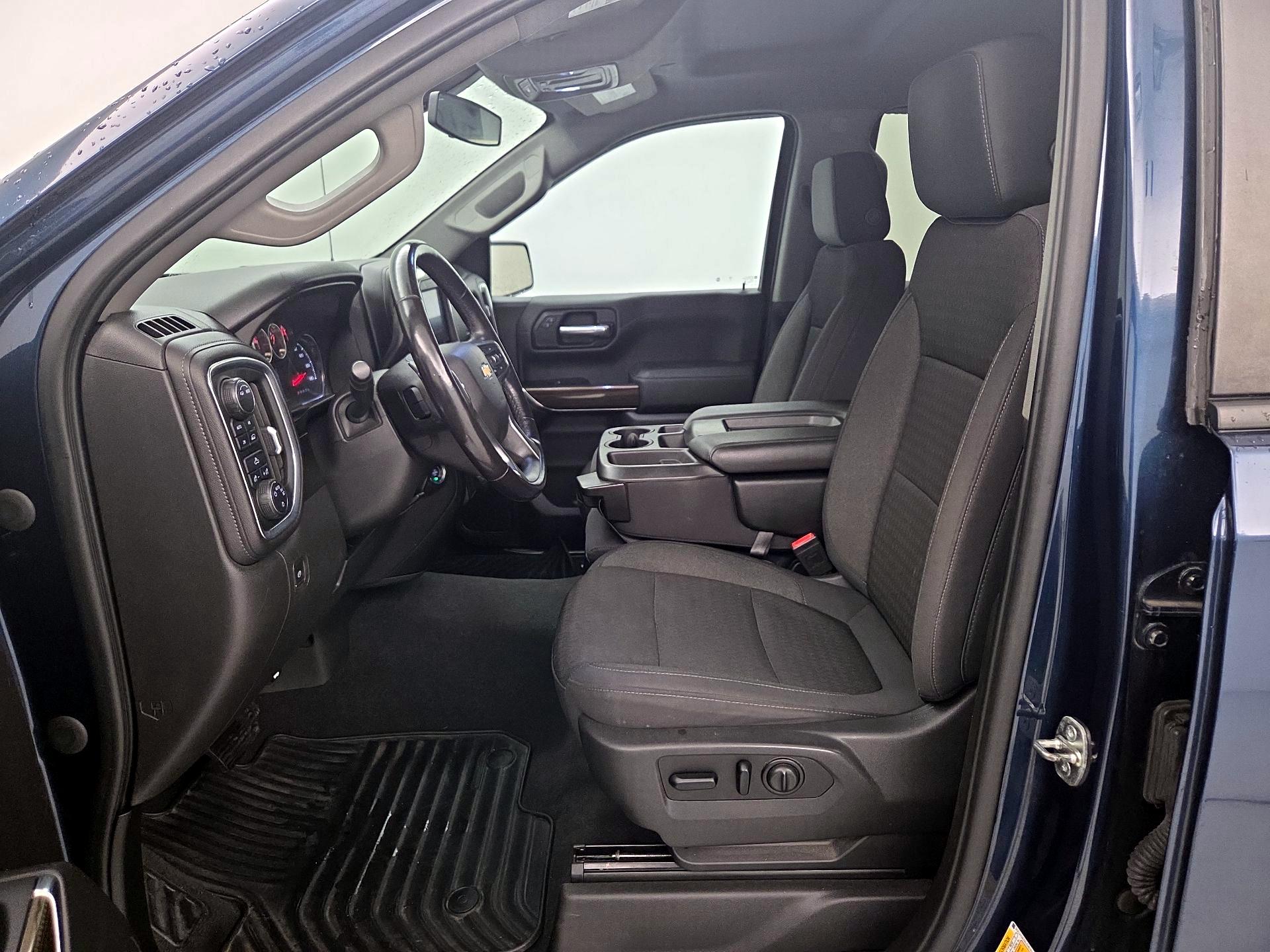 Thumbnail: 2020 Chevrolet Silverado 1500 - 11
